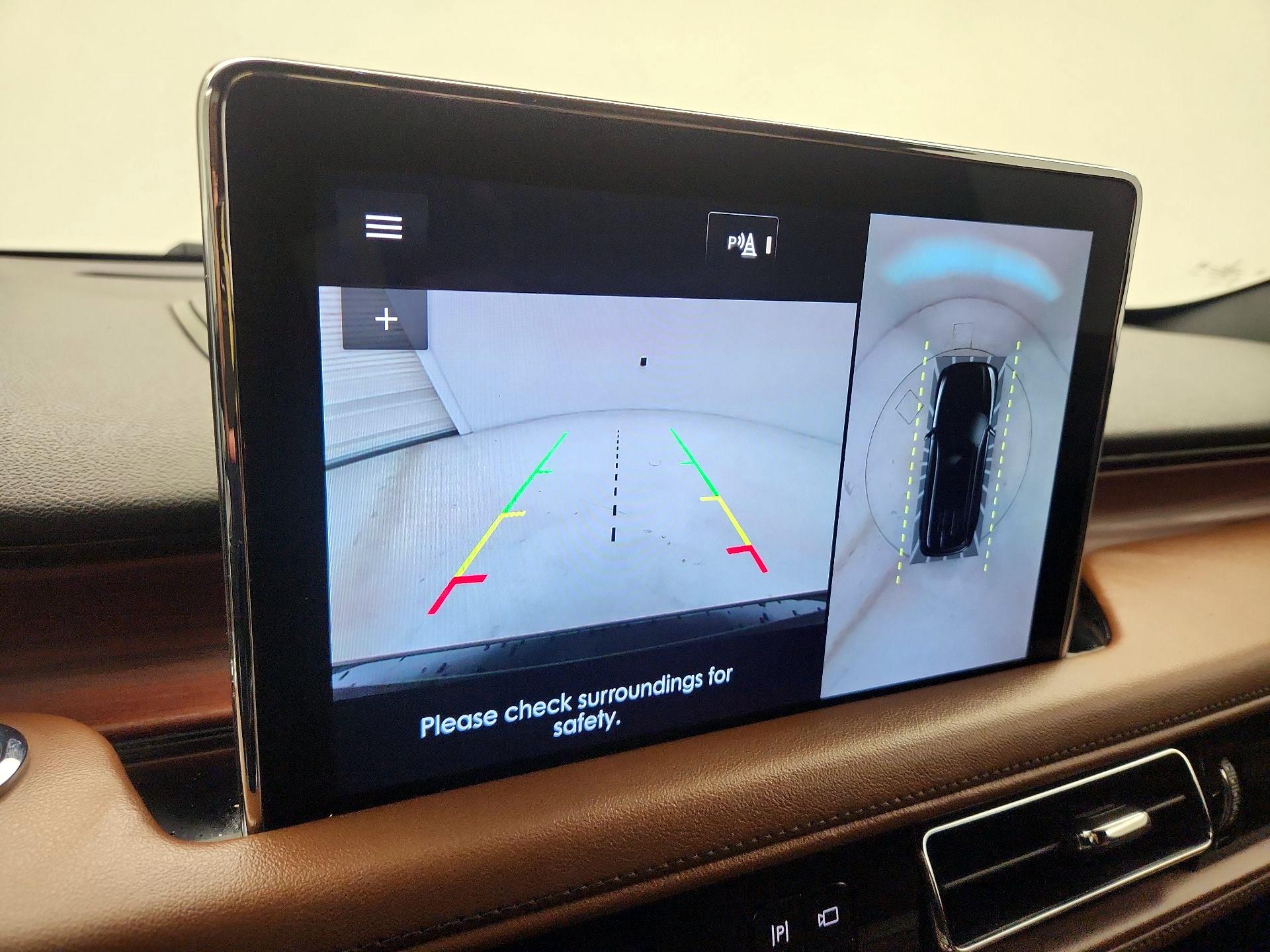 Thumbnail: 2022 Lincoln Aviator - 15