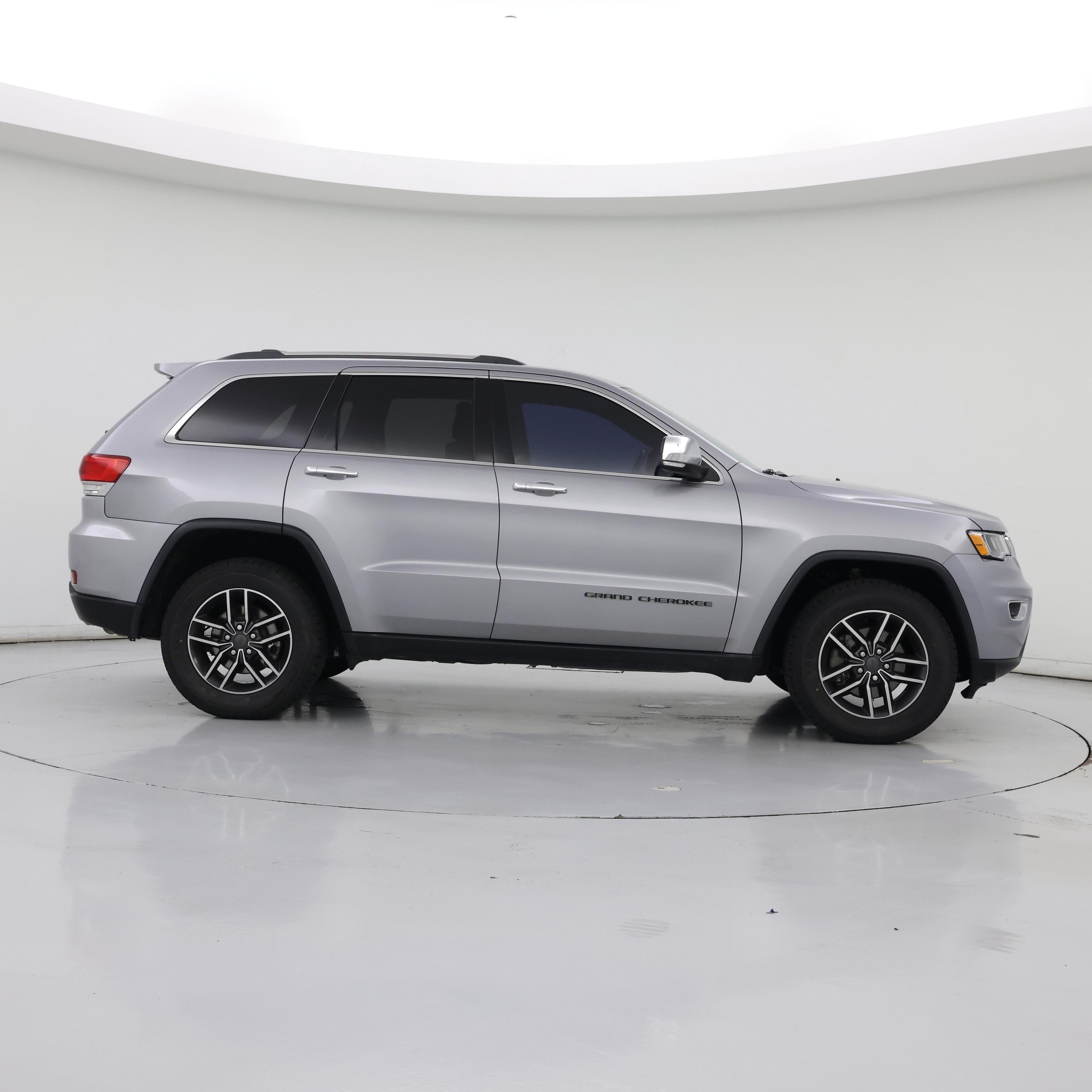 Thumbnail: 2019 Jeep Grand Cherokee - 7