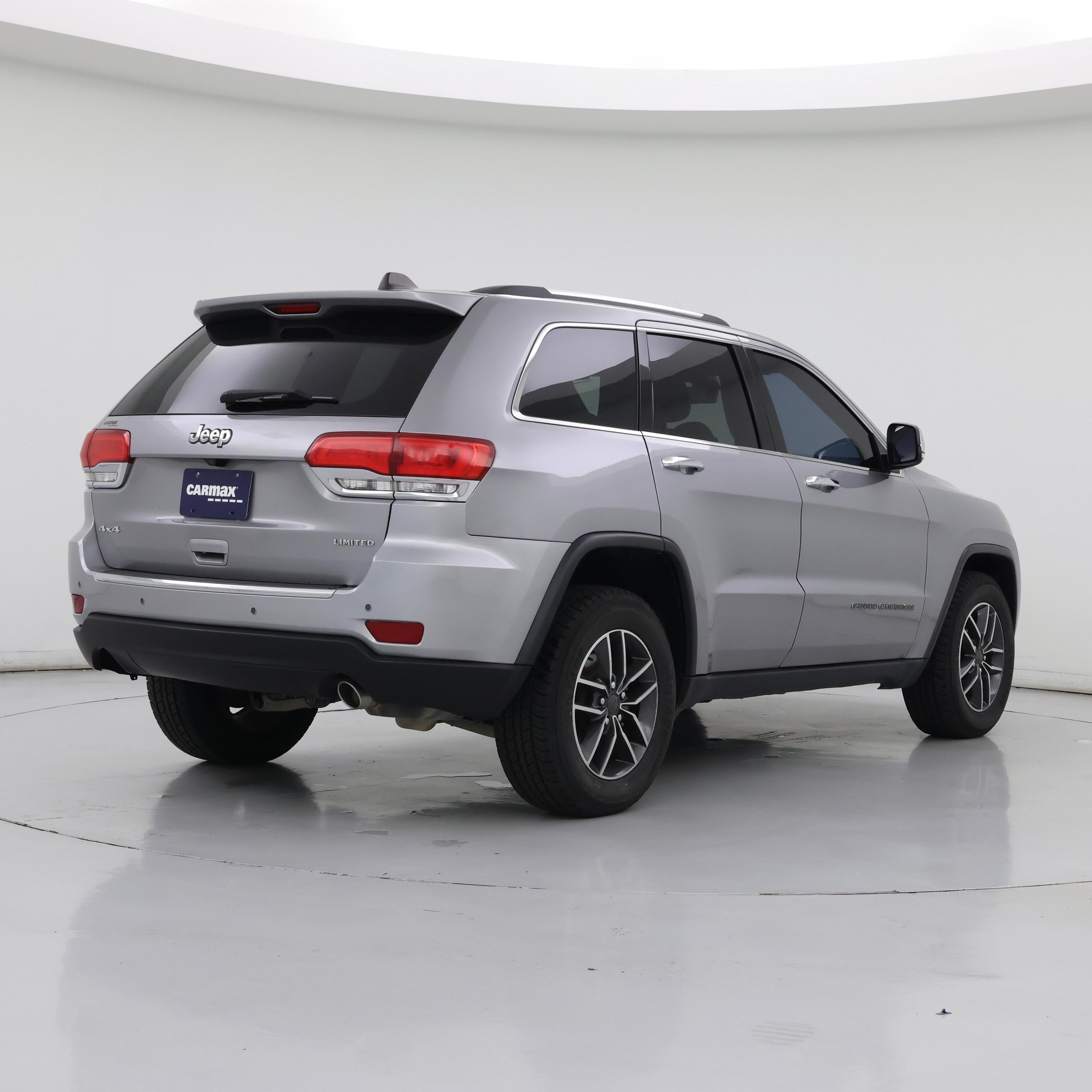 Thumbnail: 2019 Jeep Grand Cherokee - 8