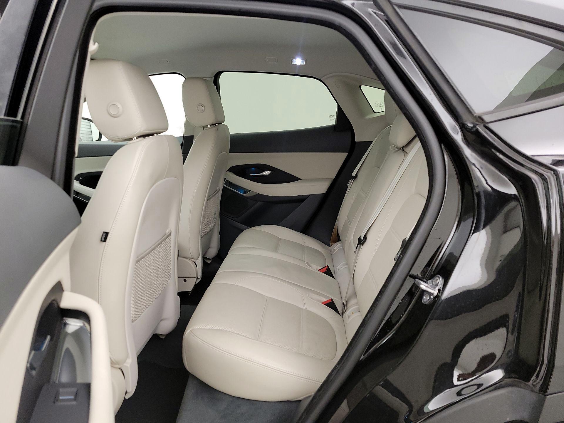 Thumbnail: 2020 Jaguar E-Pace - 19