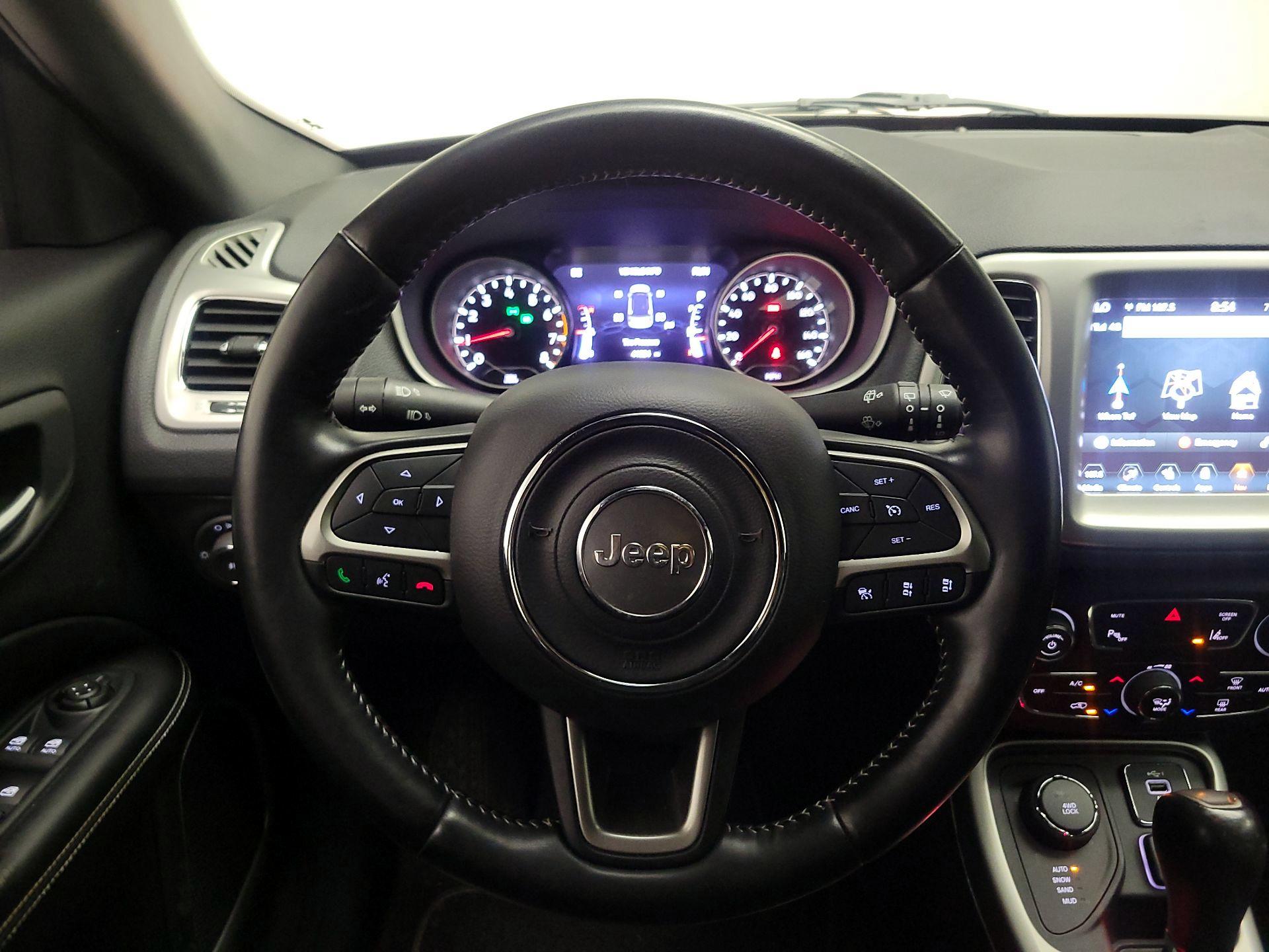 Thumbnail: 2021 Jeep Compass - 10