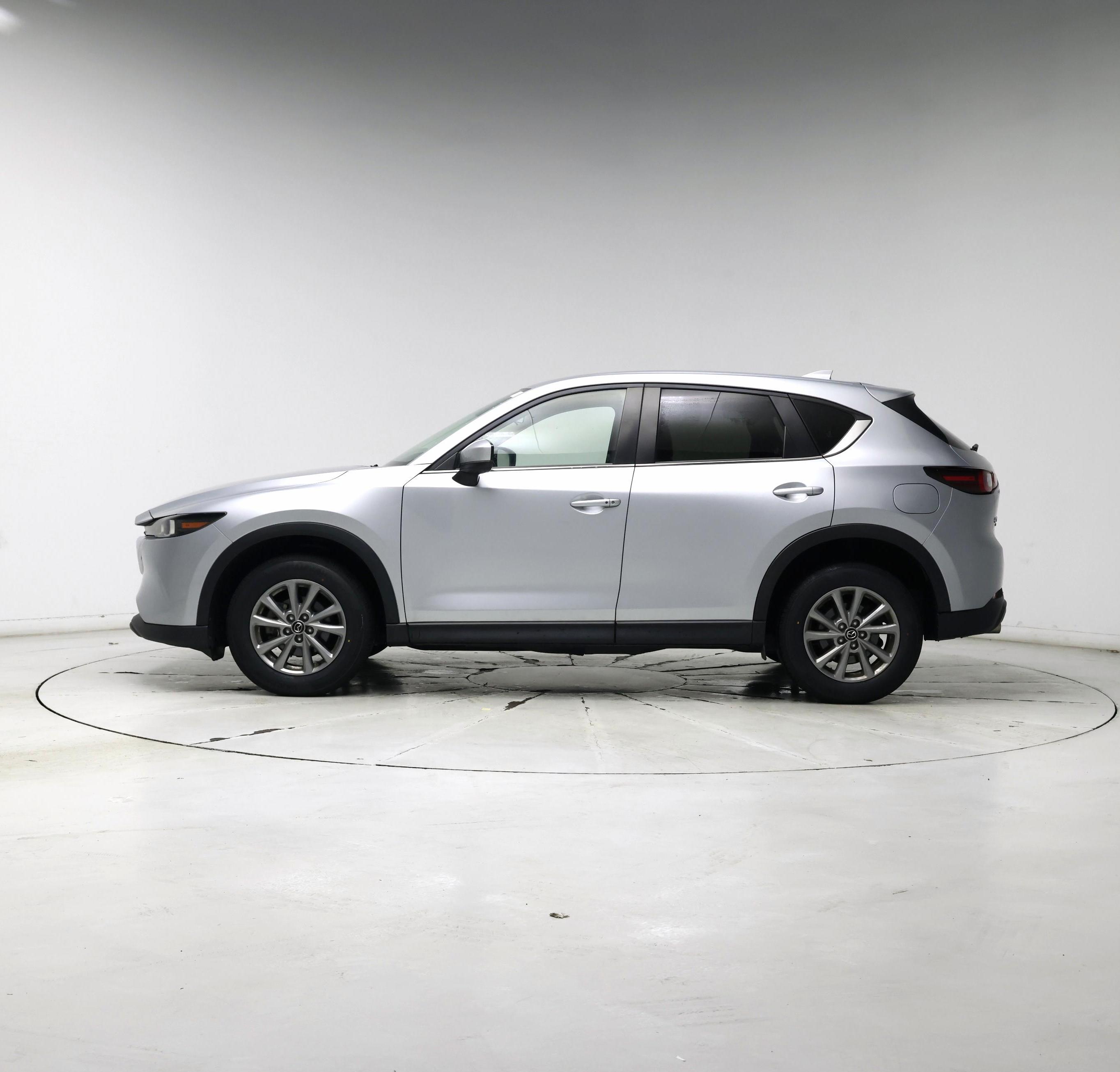 Thumbnail: 2022 Mazda CX-5 - 3