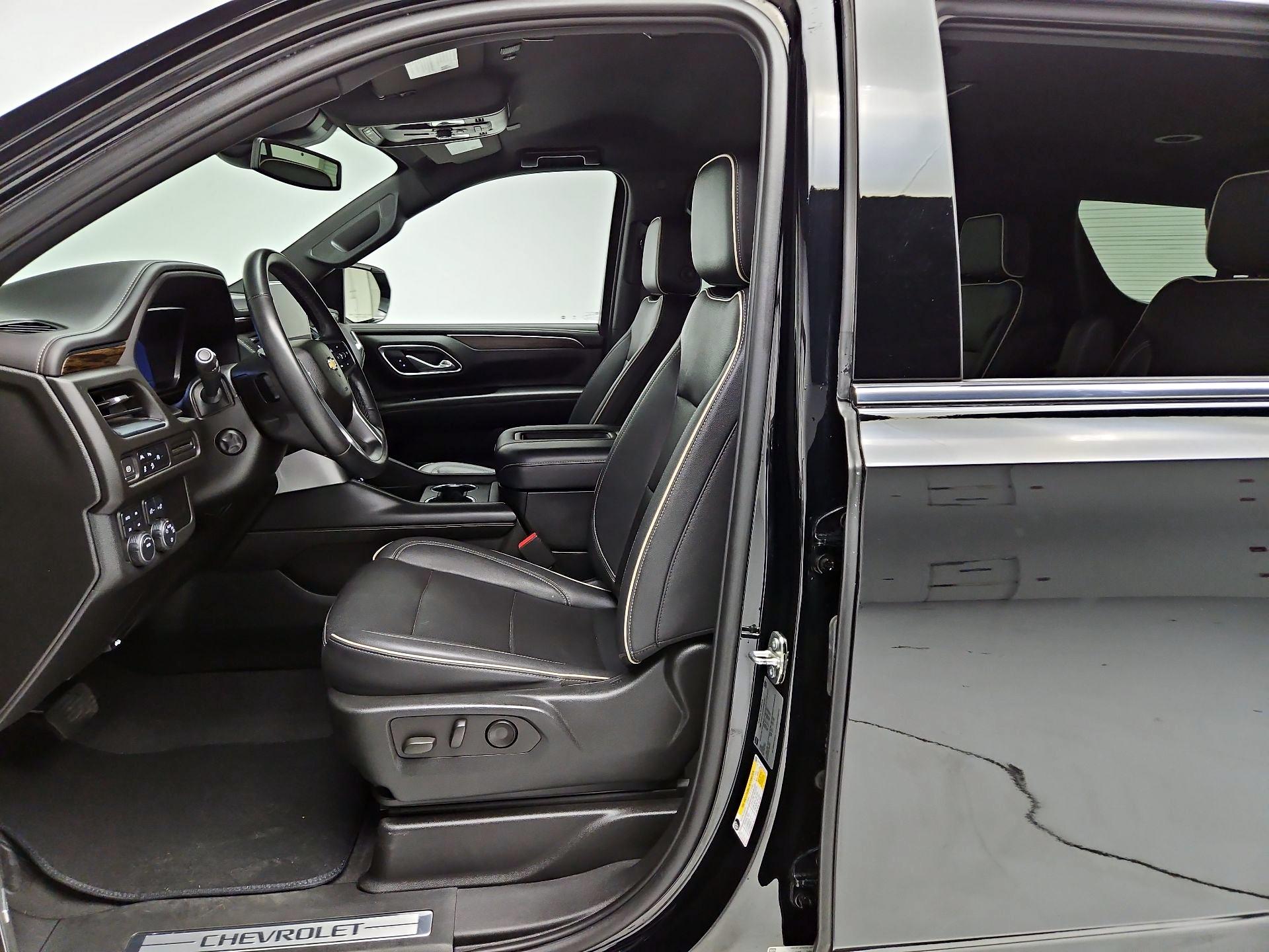 Thumbnail: 2023 Chevrolet Tahoe - 11