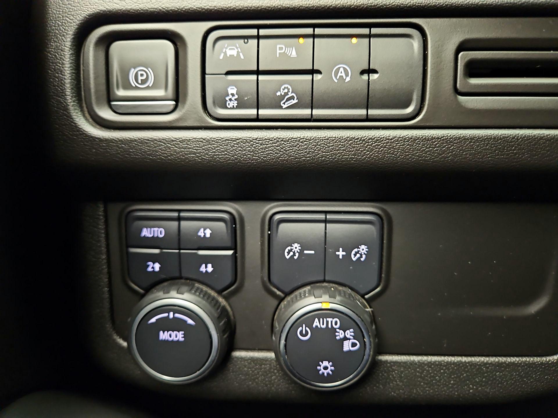 Thumbnail: 2023 Chevrolet Tahoe - 13