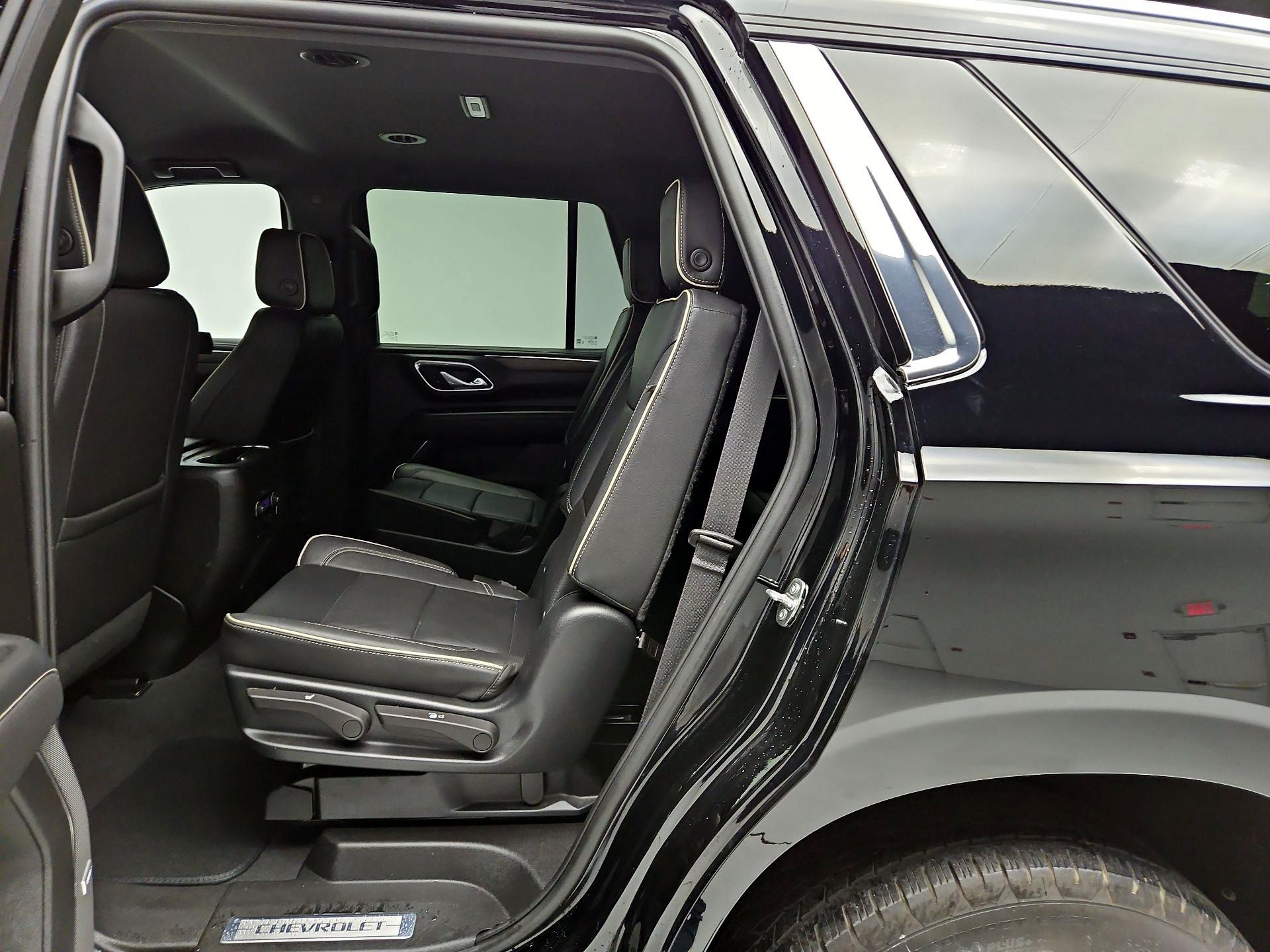 Thumbnail: 2023 Chevrolet Tahoe - 19