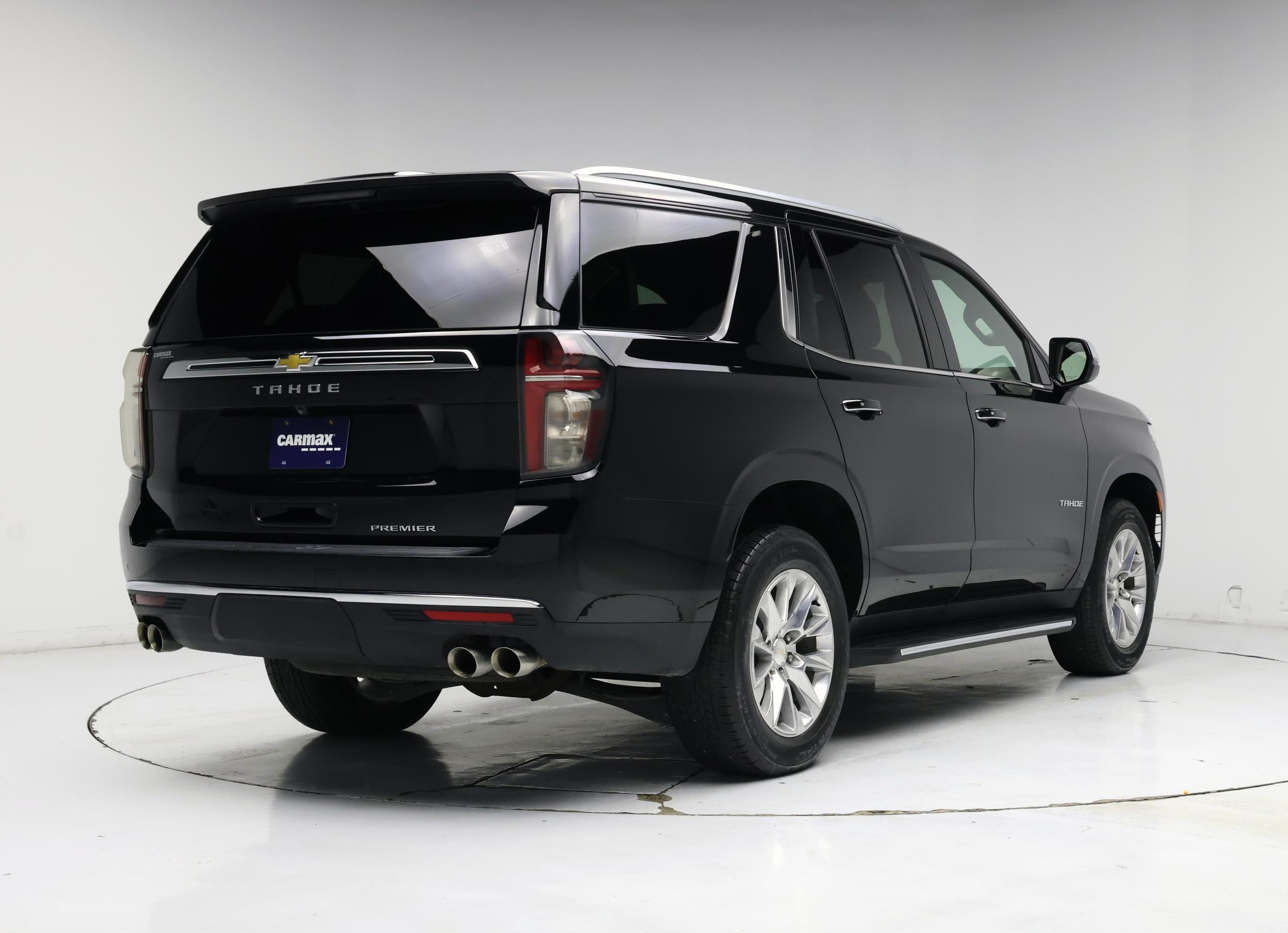Thumbnail: 2023 Chevrolet Tahoe - 8