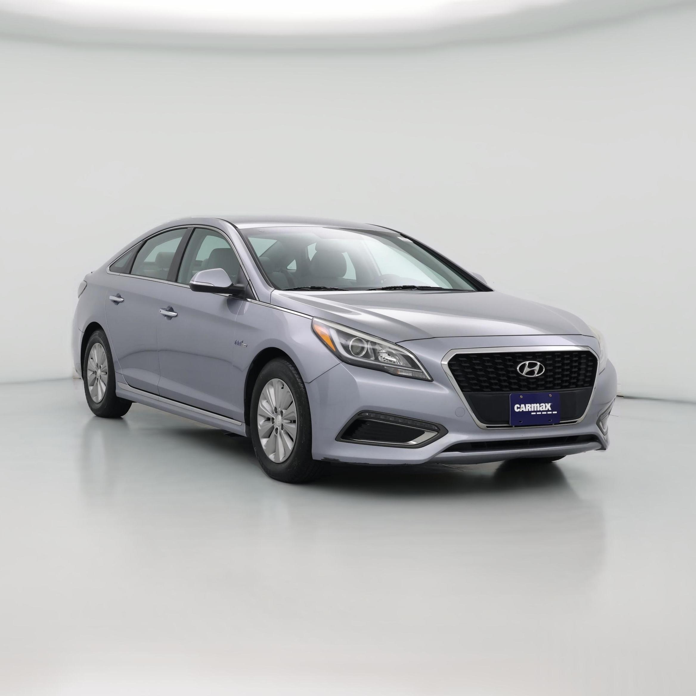 Thumbnail: 2016 Hyundai Sonata - 1