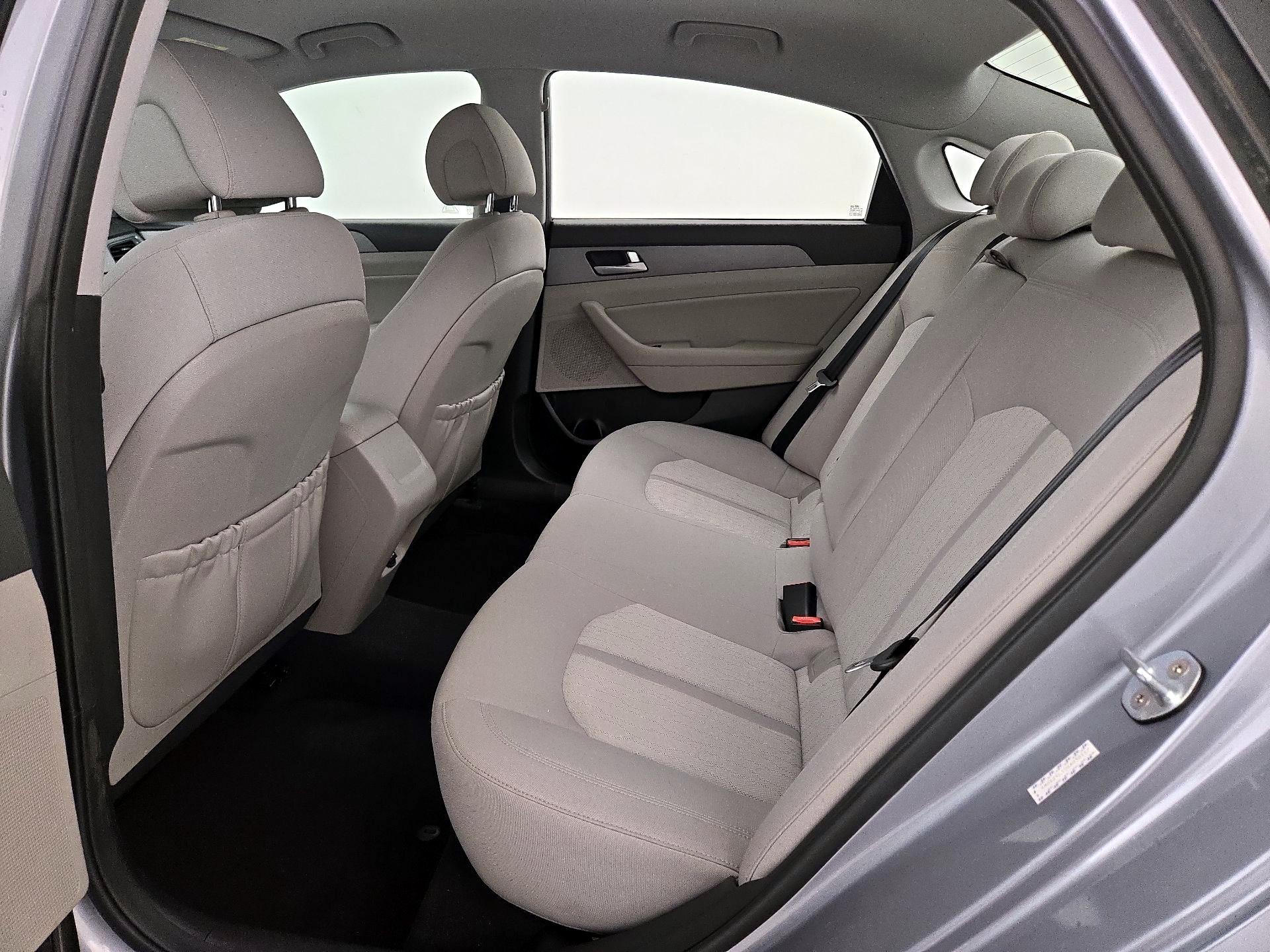Thumbnail: 2016 Hyundai Sonata - 19