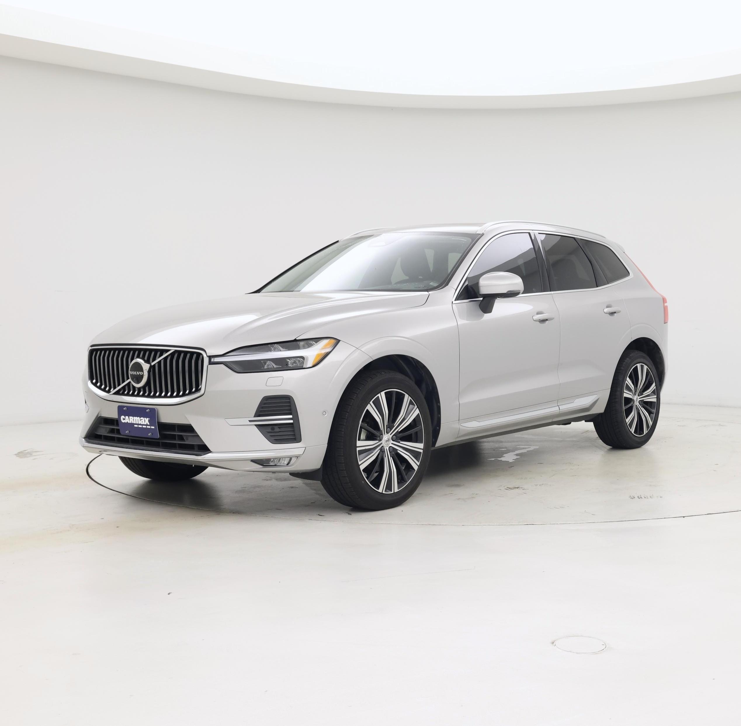 Thumbnail: 2022 Volvo XC60 - 4