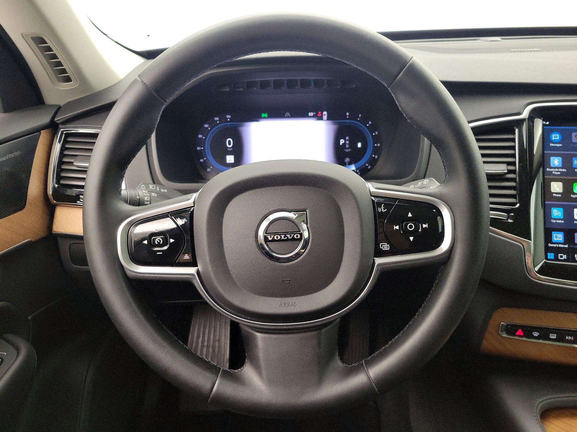 Thumbnail: 2023 Volvo XC90 - 10