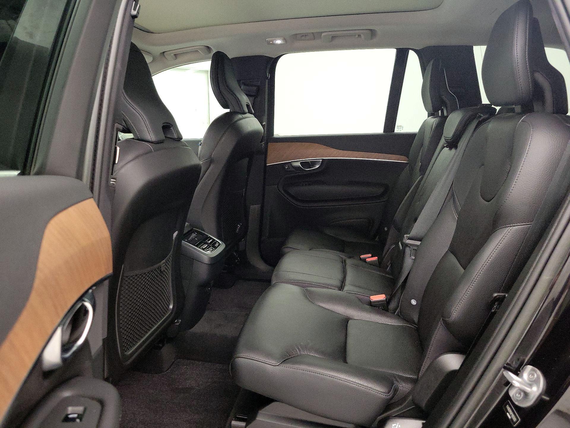 Thumbnail: 2023 Volvo XC90 - 20