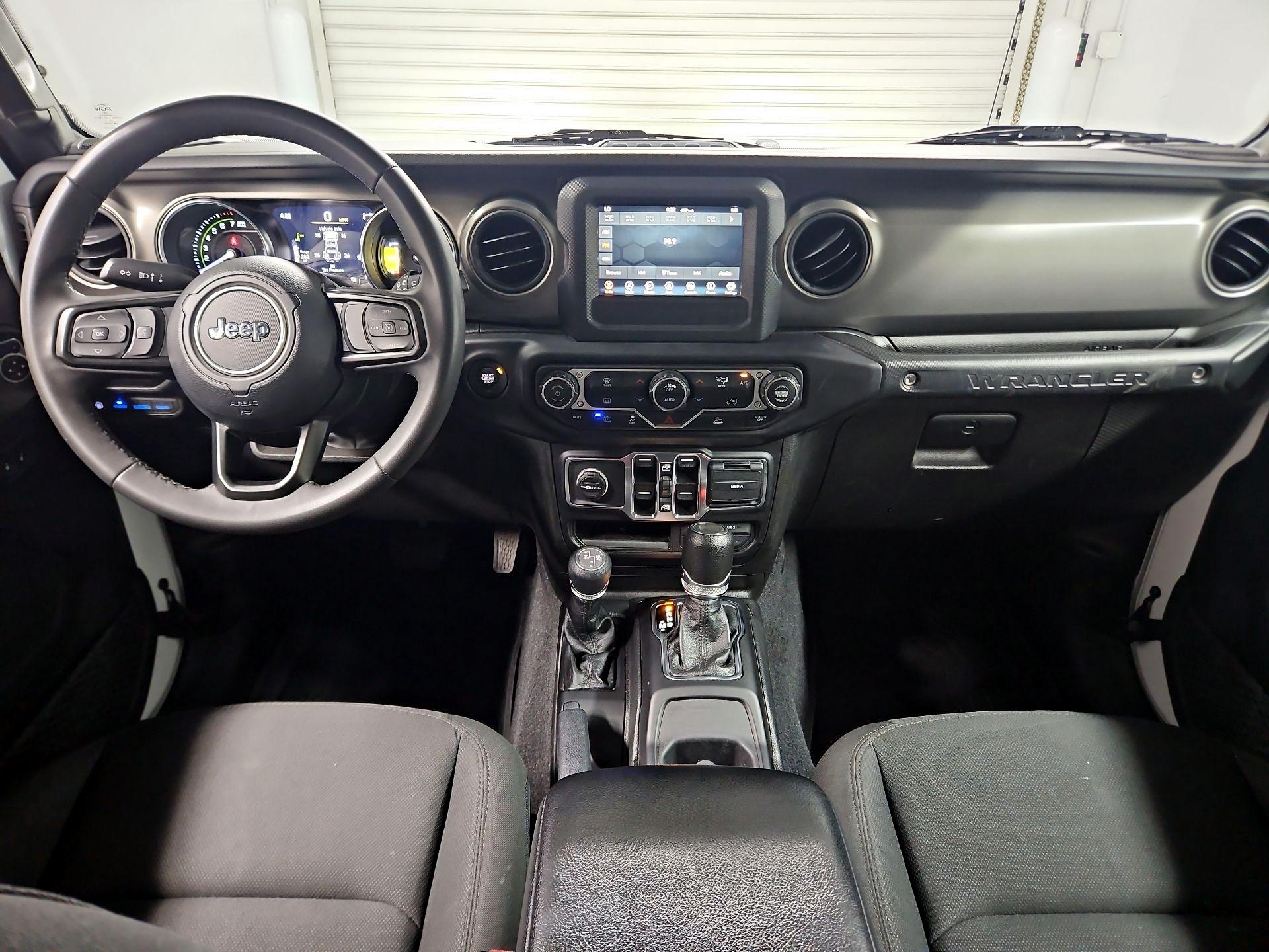 Thumbnail: 2023 Jeep Wrangler - 9