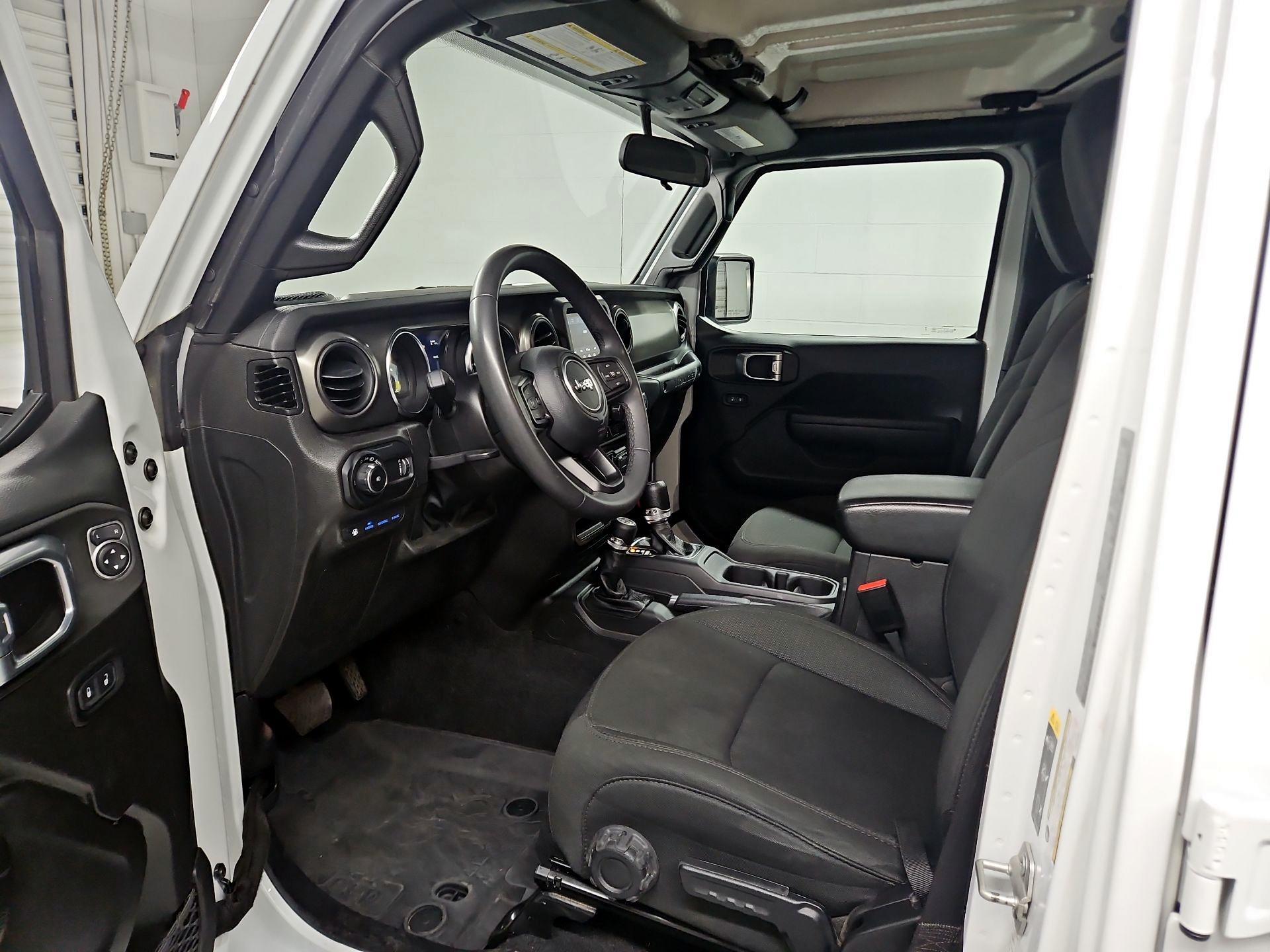 Thumbnail: 2023 Jeep Wrangler - 11