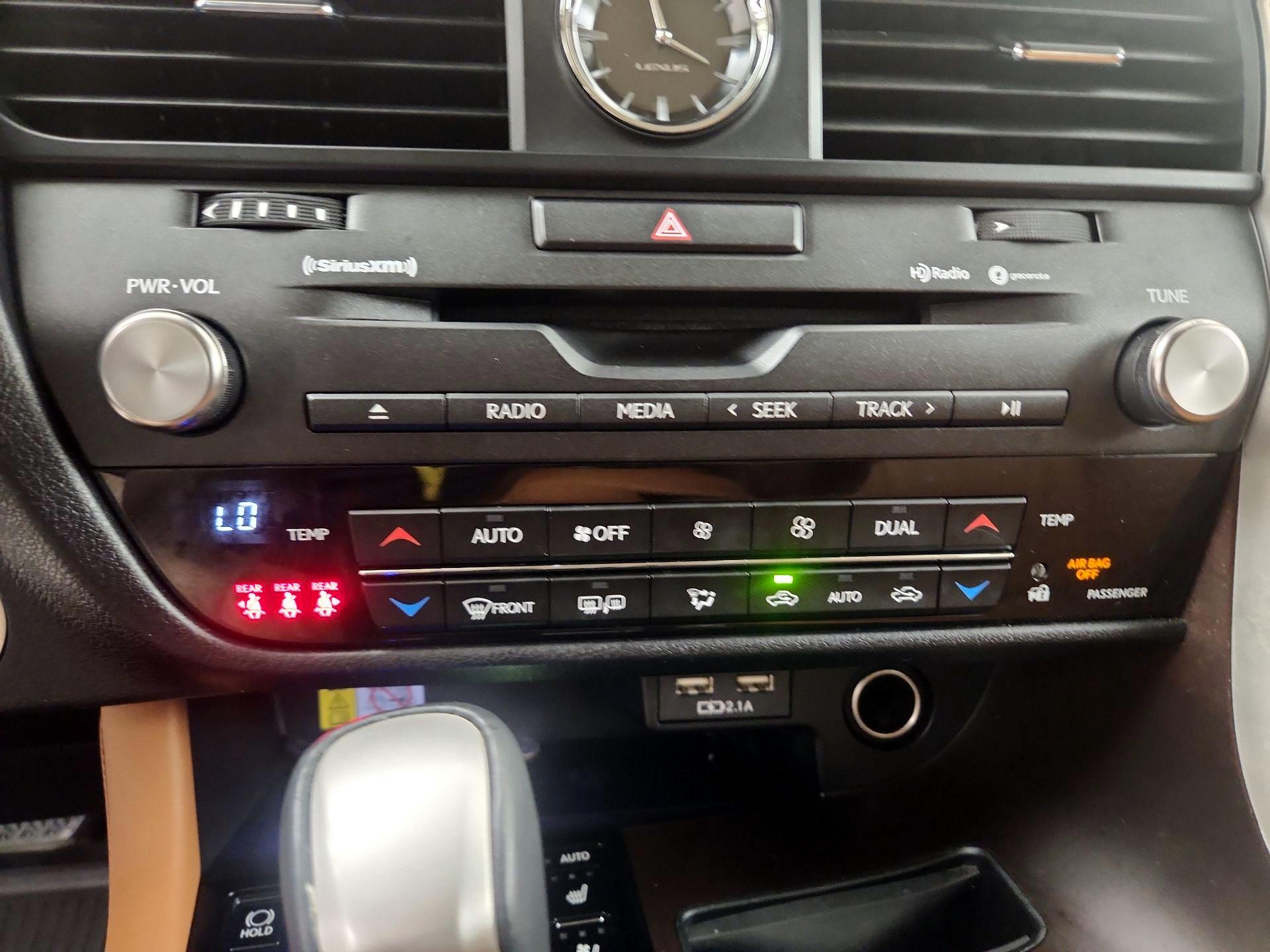 Thumbnail: 2022 Lexus RX - 16