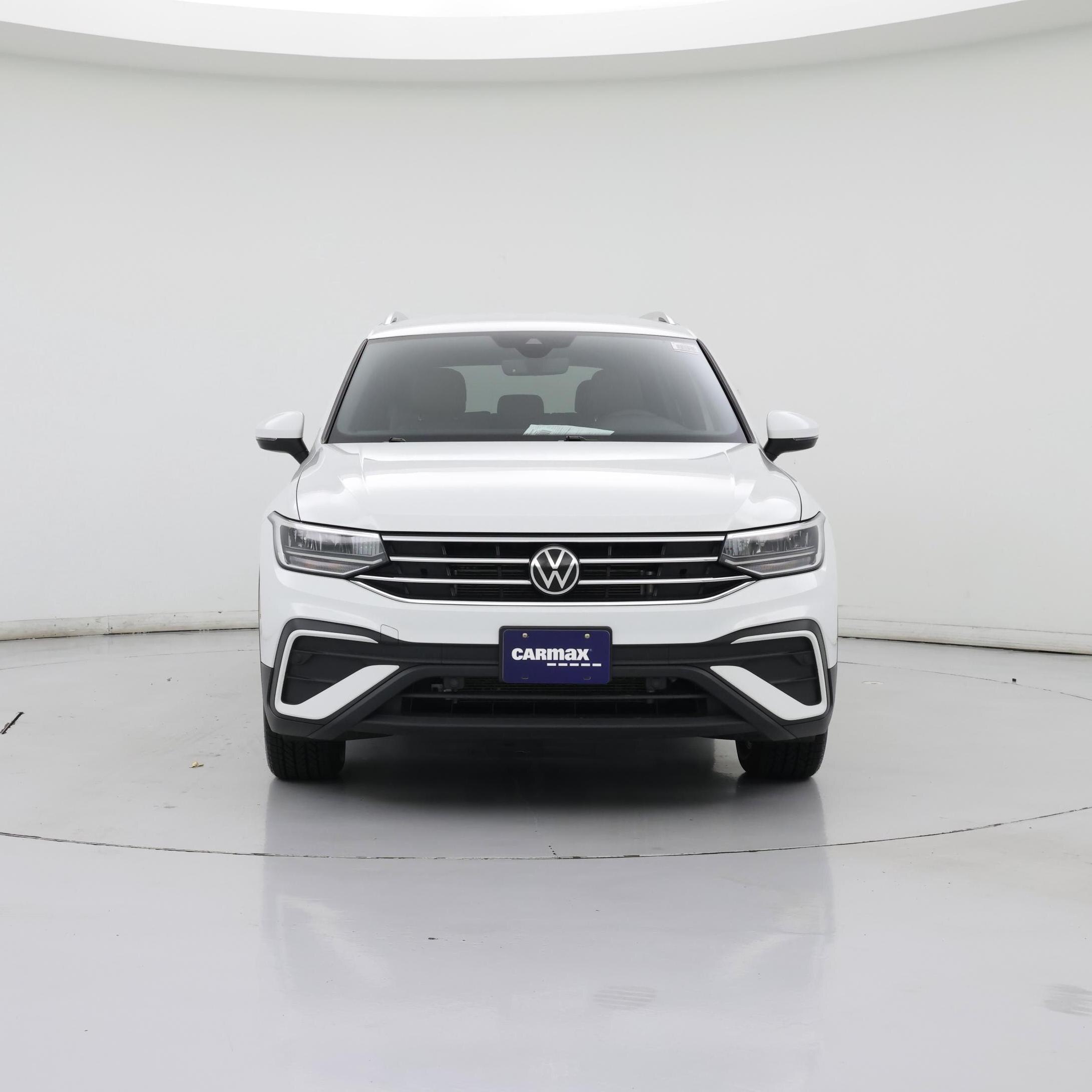 Thumbnail: 2022 Volkswagen Tiguan - 5