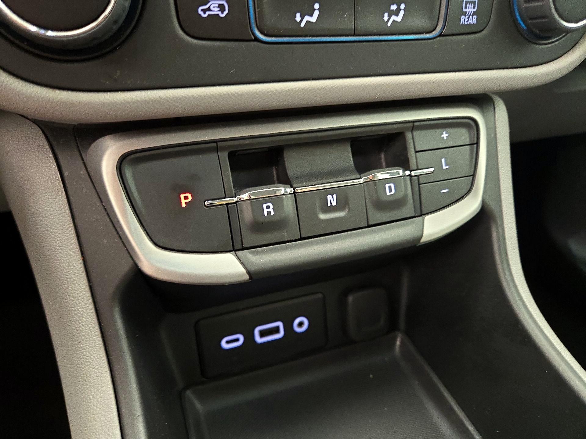 Thumbnail: 2024 GMC Terrain - 17