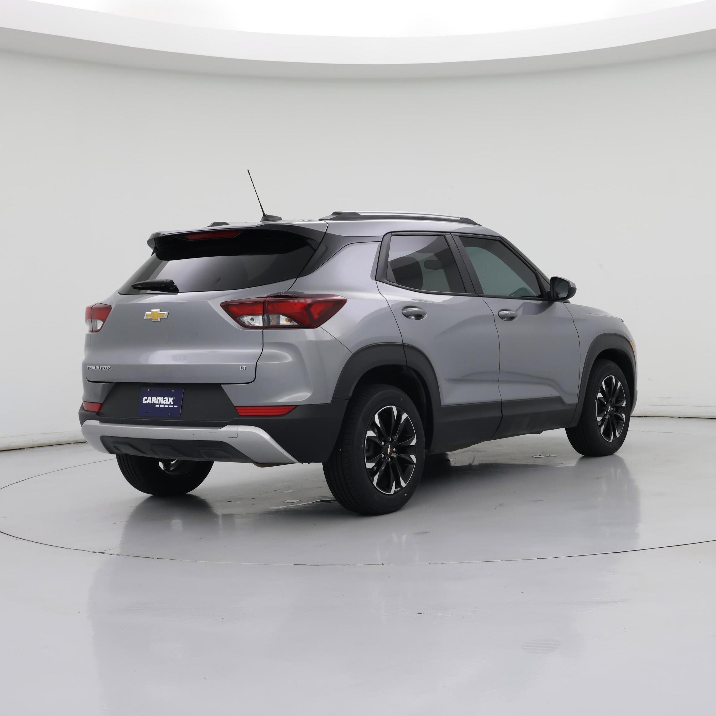 Thumbnail: 2023 Chevrolet TrailBlazer - 8