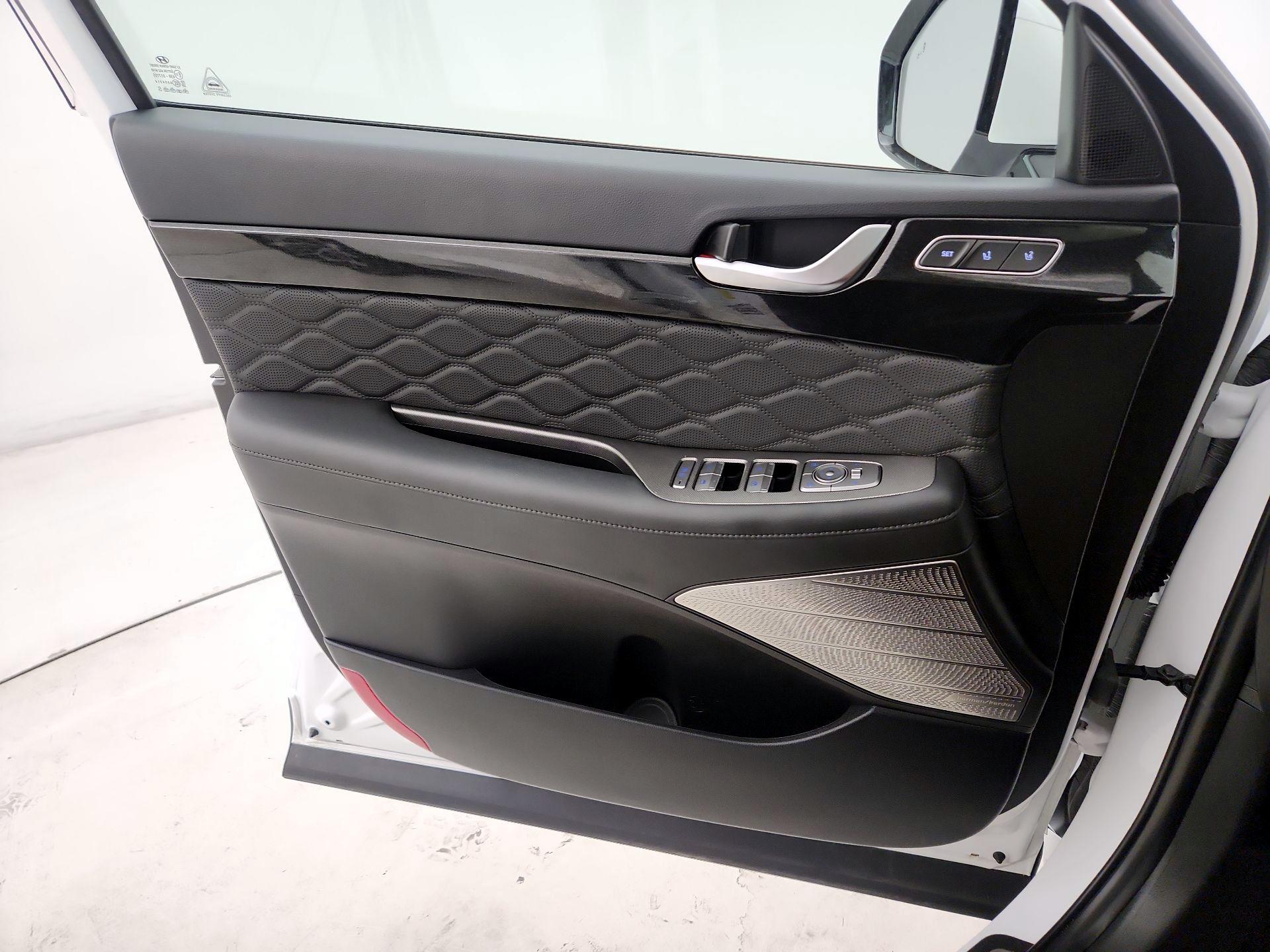 Thumbnail: 2022 Hyundai Palisade - 12
