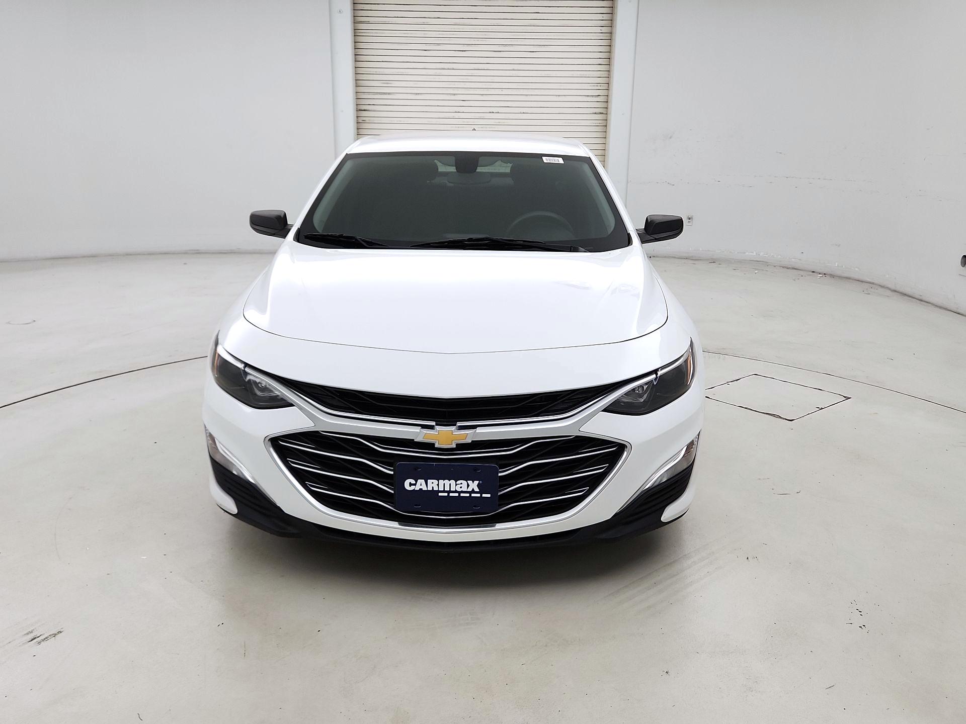 Thumbnail: 2021 Chevrolet Malibu - 2