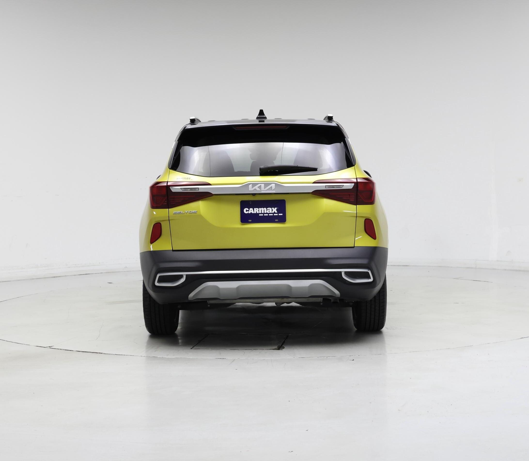 Thumbnail: 2023 Kia Seltos - 6