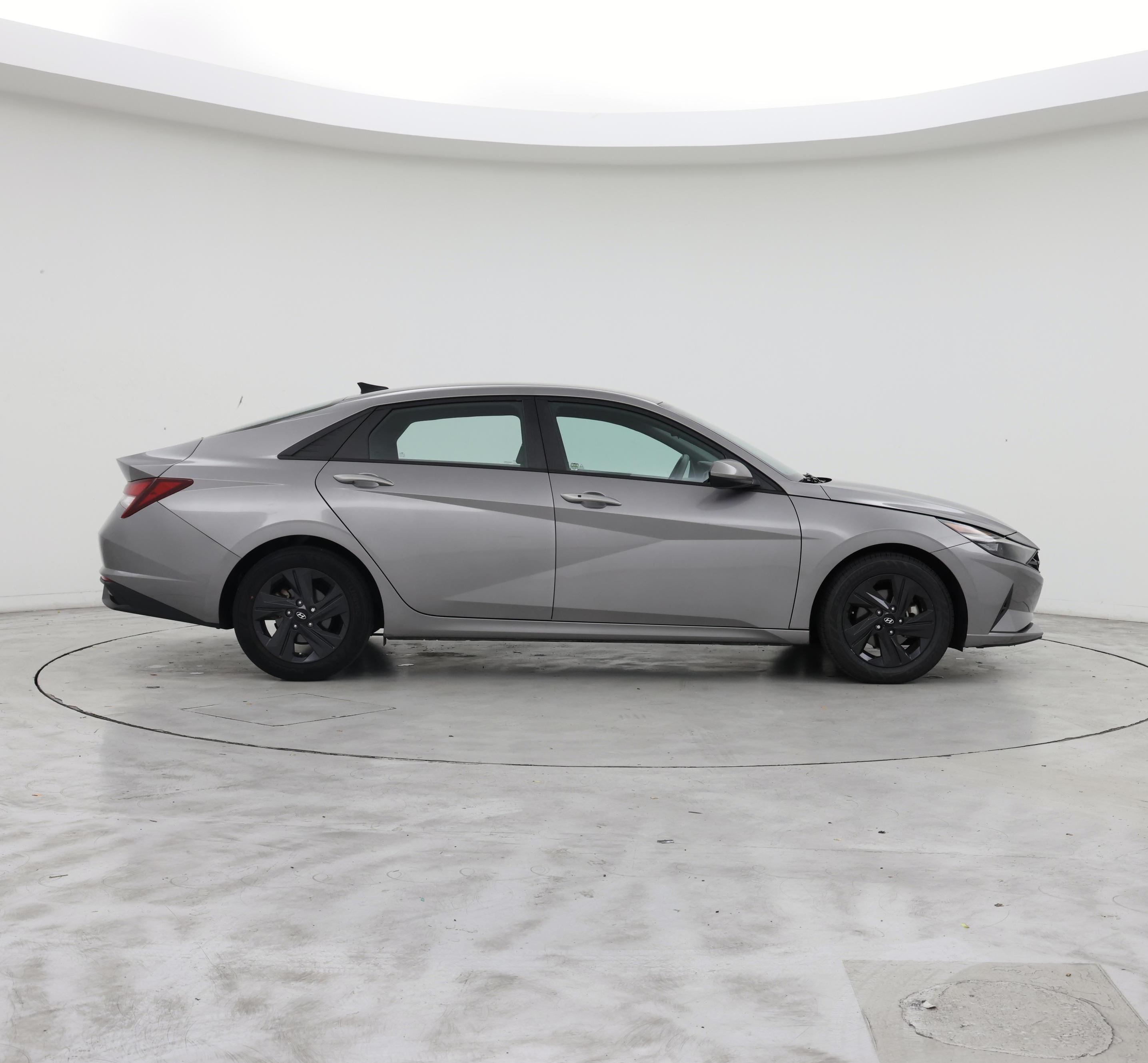 Thumbnail: 2022 Hyundai Elantra - 7