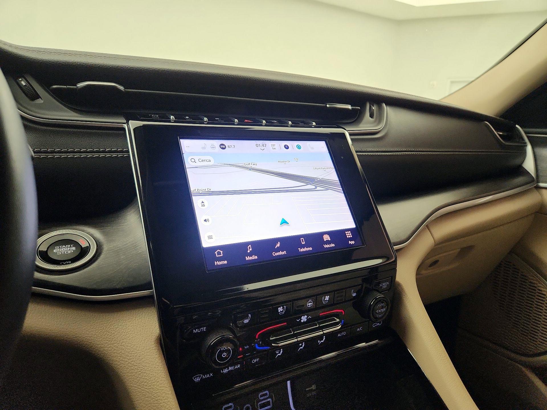 Thumbnail: 2022 Jeep Grand Cherokee - 11