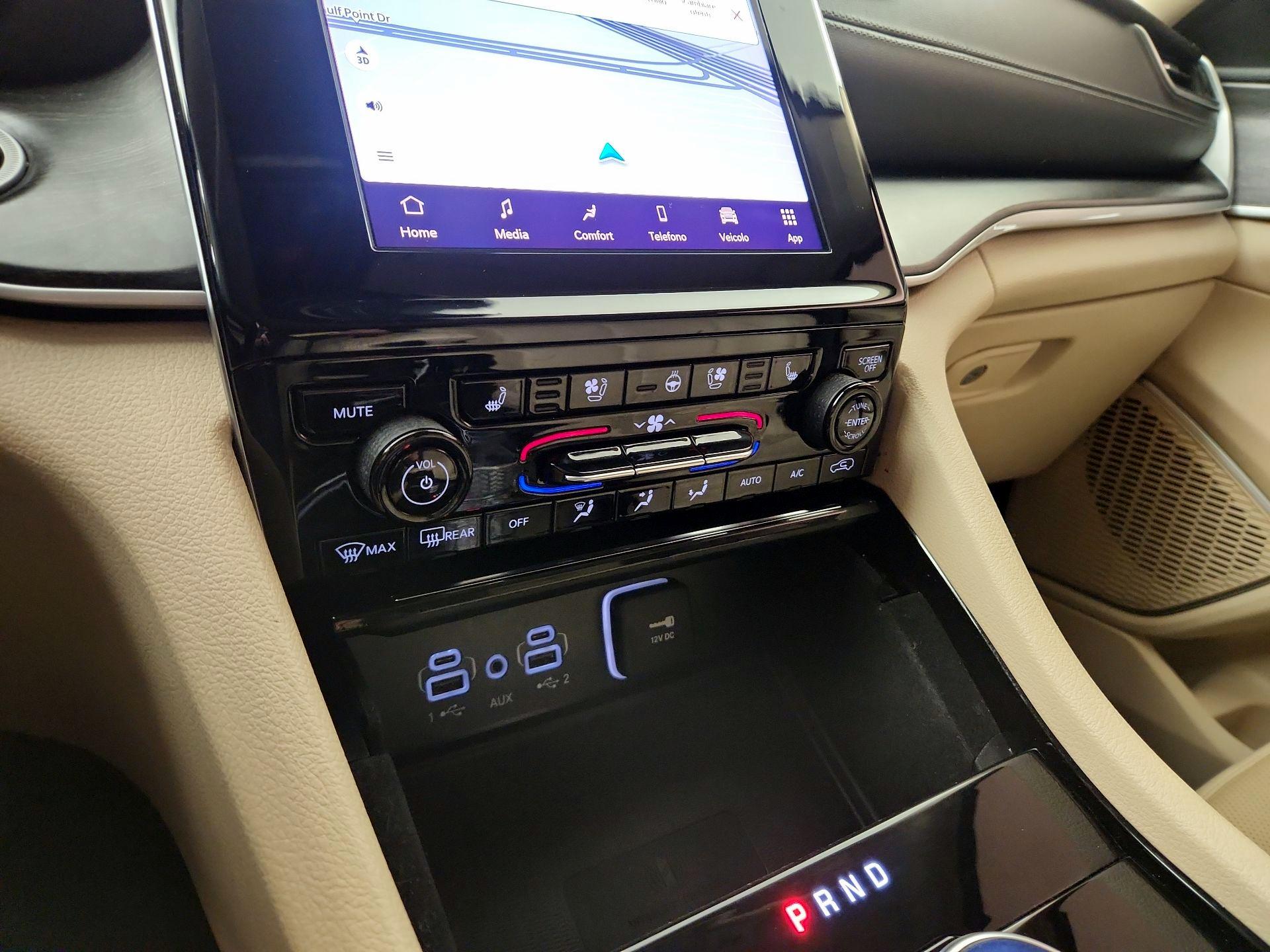 Thumbnail: 2022 Jeep Grand Cherokee - 12