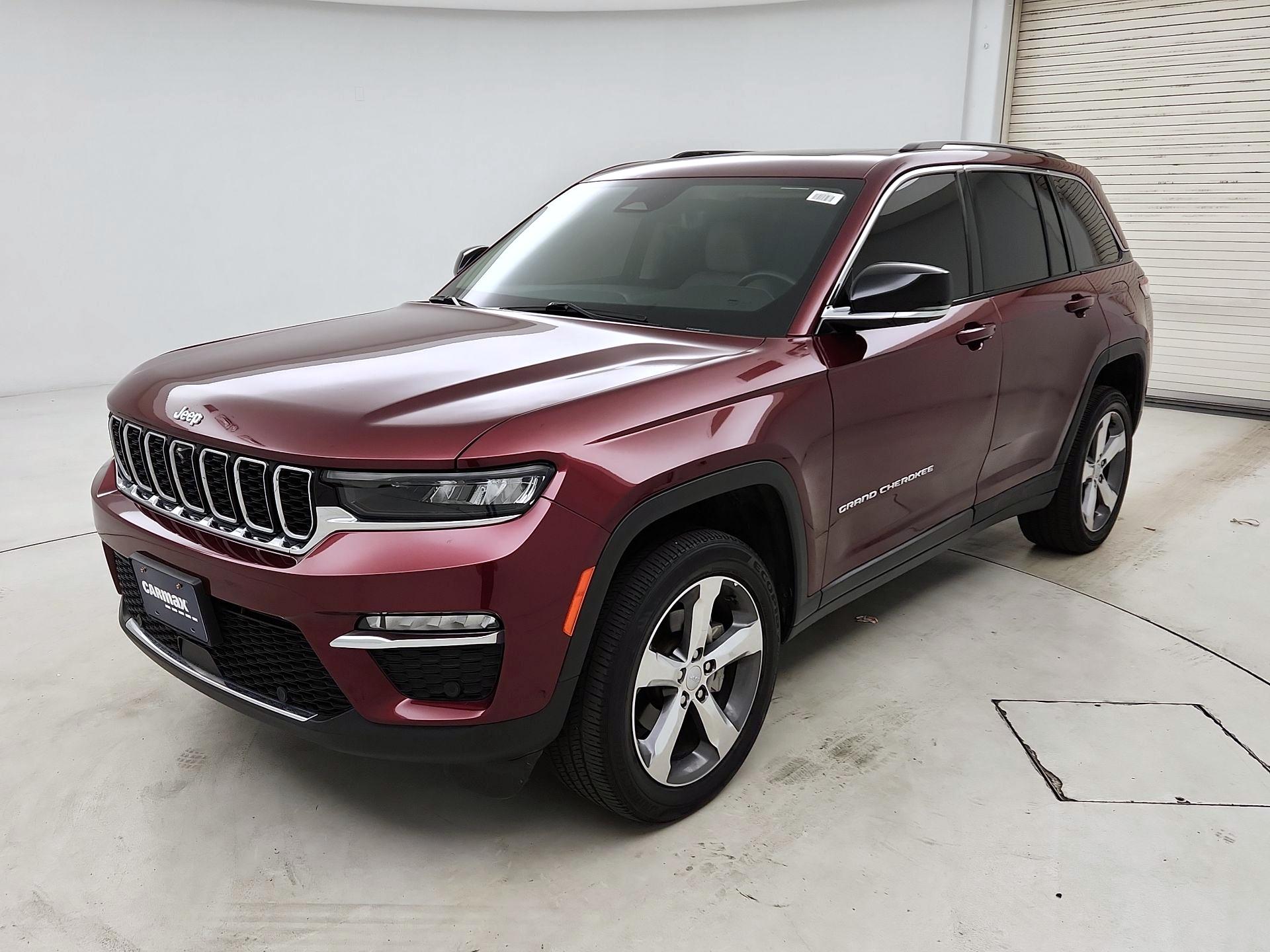 Thumbnail: 2022 Jeep Grand Cherokee - 3