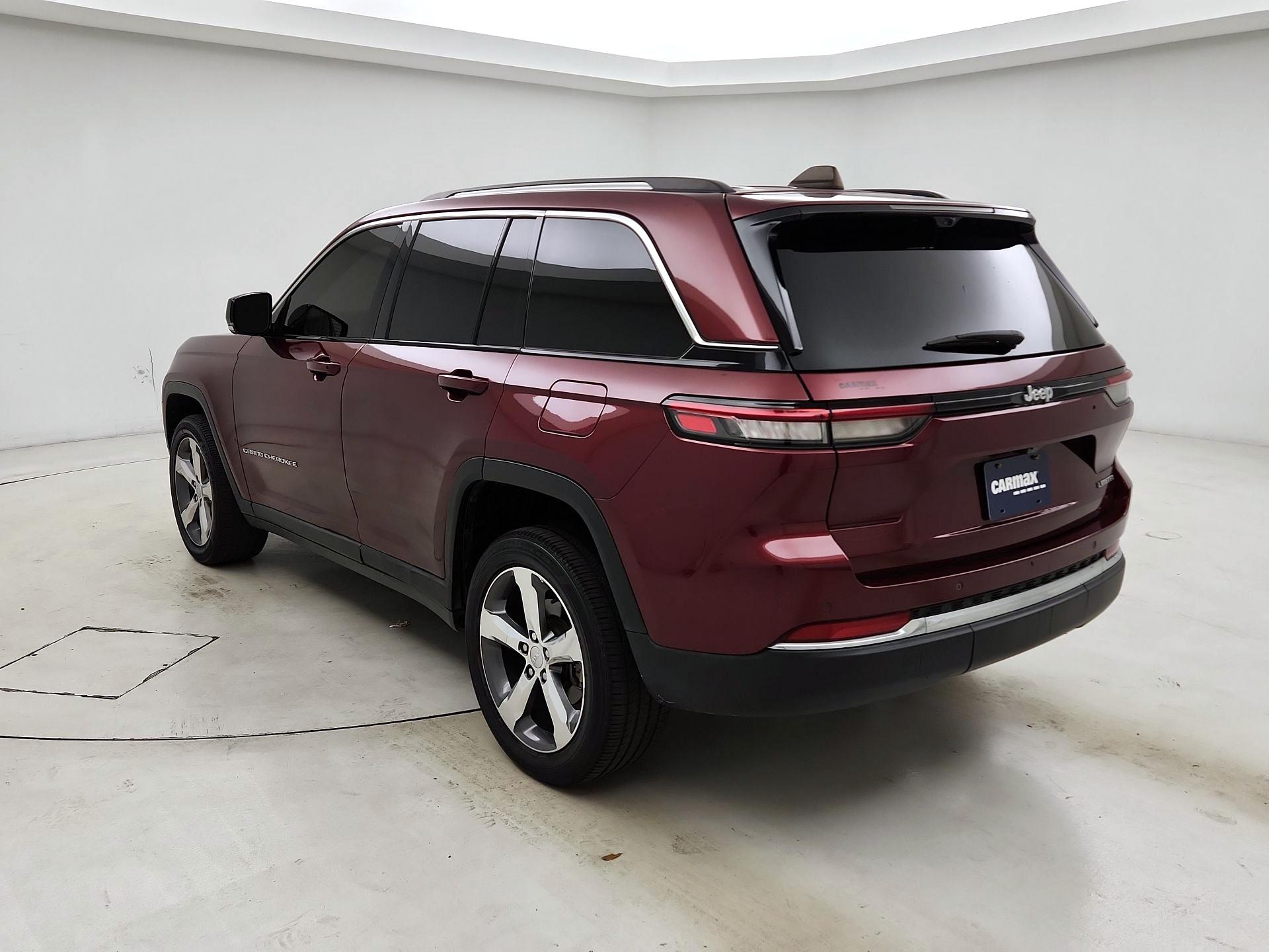 Thumbnail: 2022 Jeep Grand Cherokee - 7