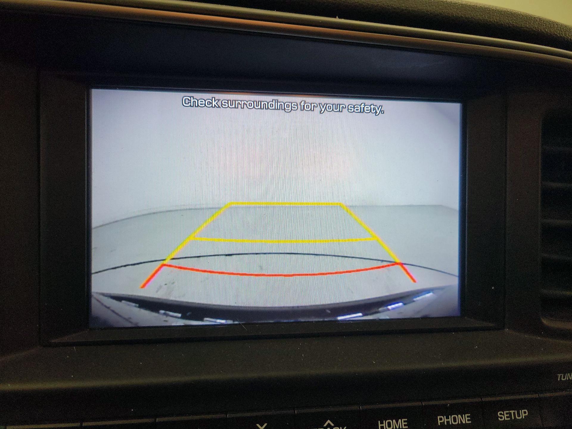 Thumbnail: 2019 Hyundai Elantra - 14