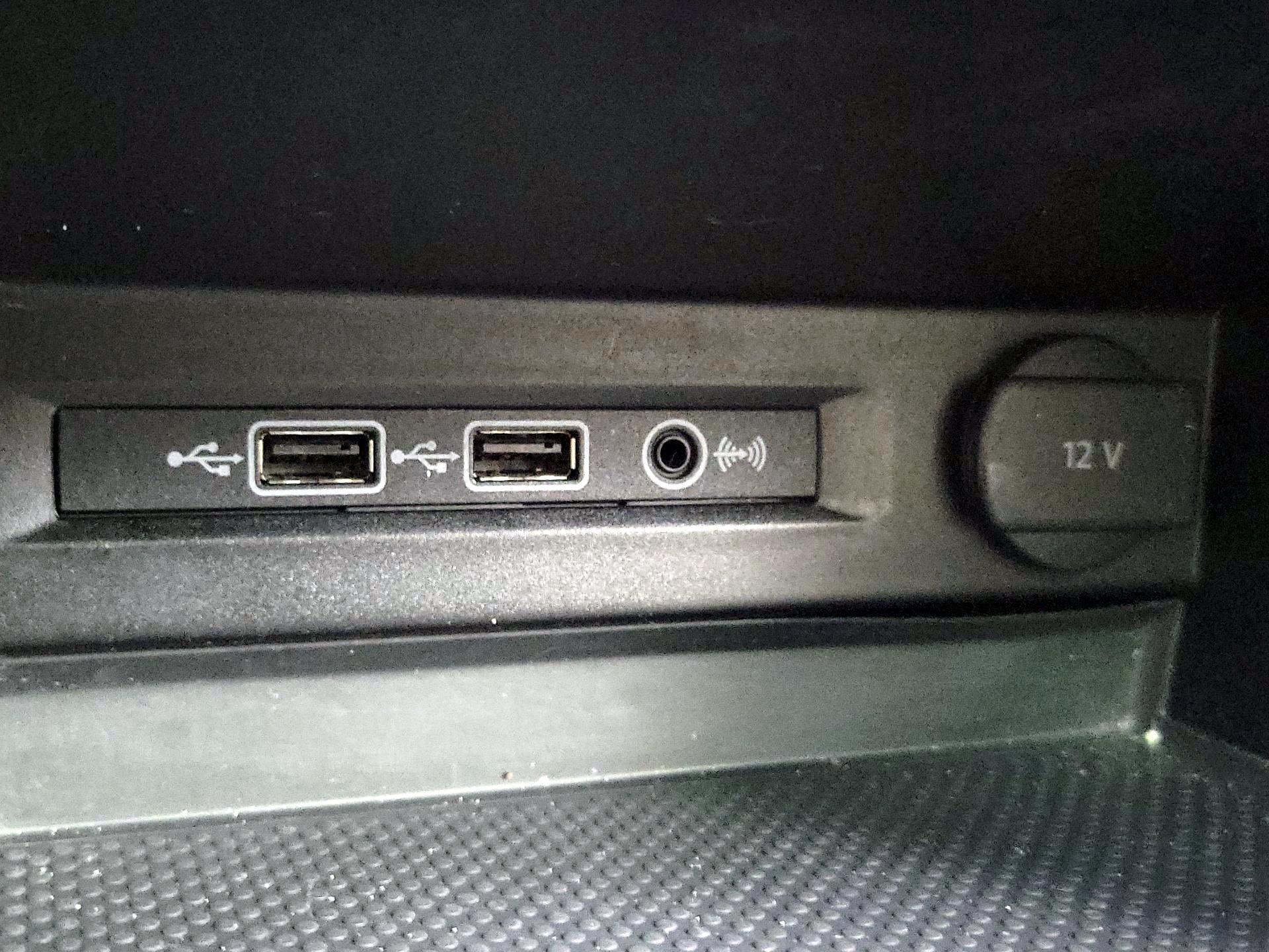 Thumbnail: 2019 Volkswagen Tiguan - 18