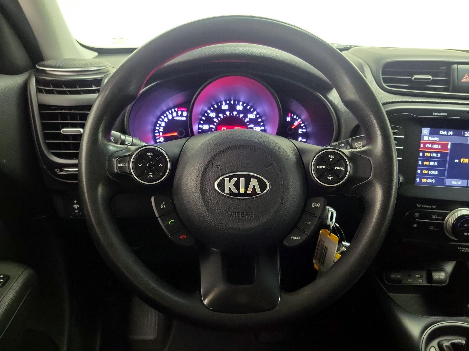 Thumbnail: 2018 Kia Soul - 10