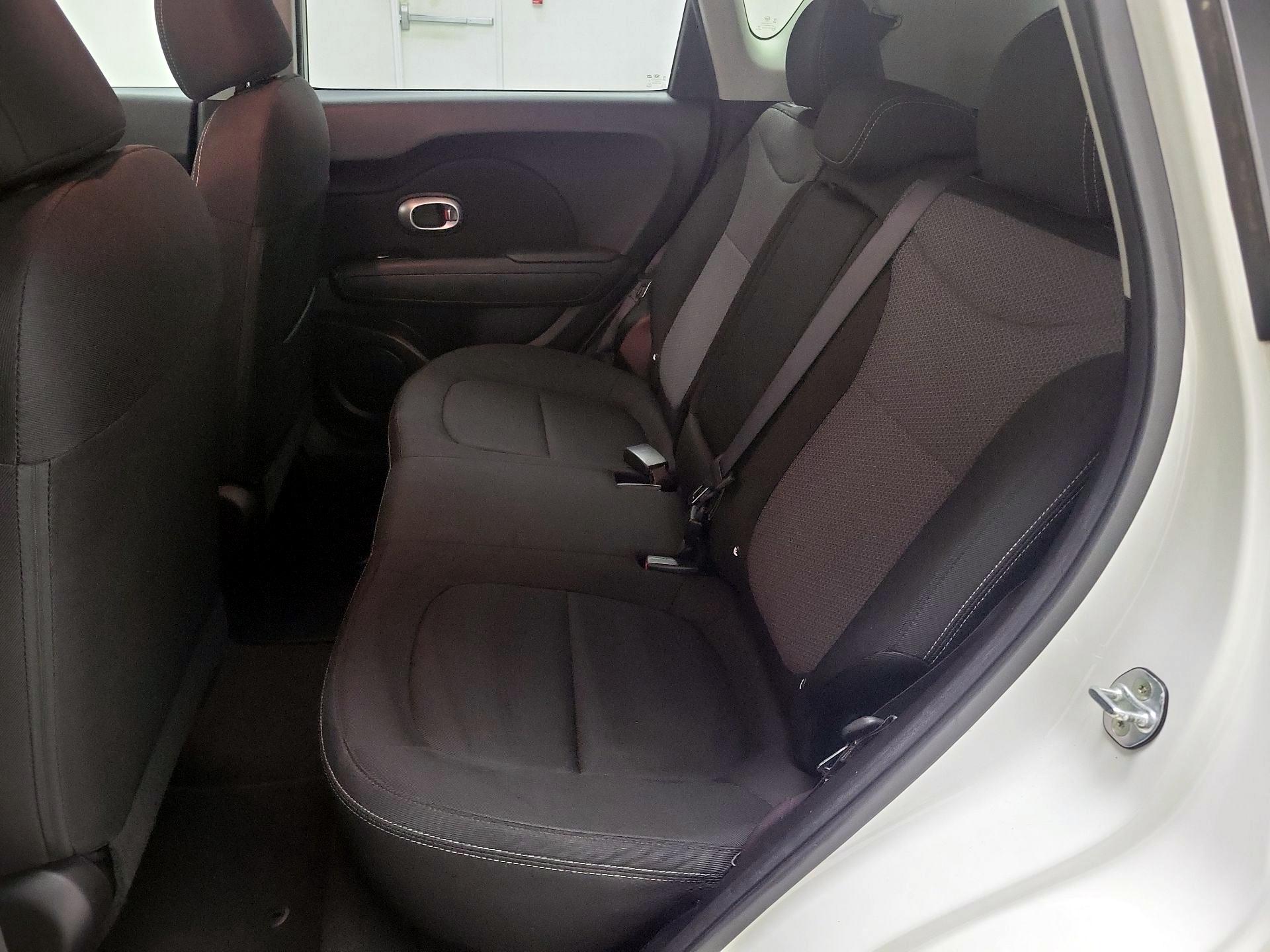 Thumbnail: 2018 Kia Soul - 19