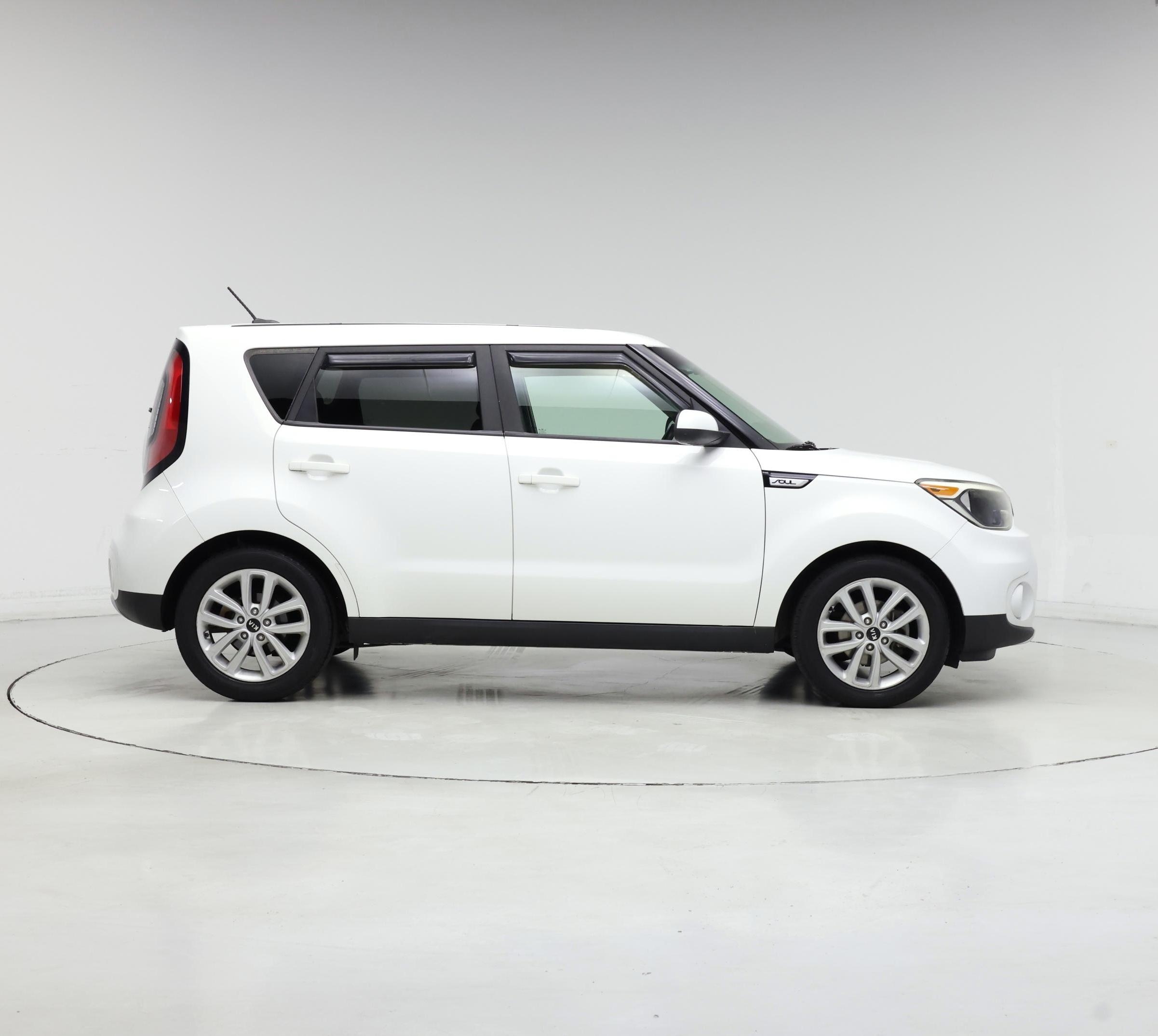 Thumbnail: 2018 Kia Soul - 7