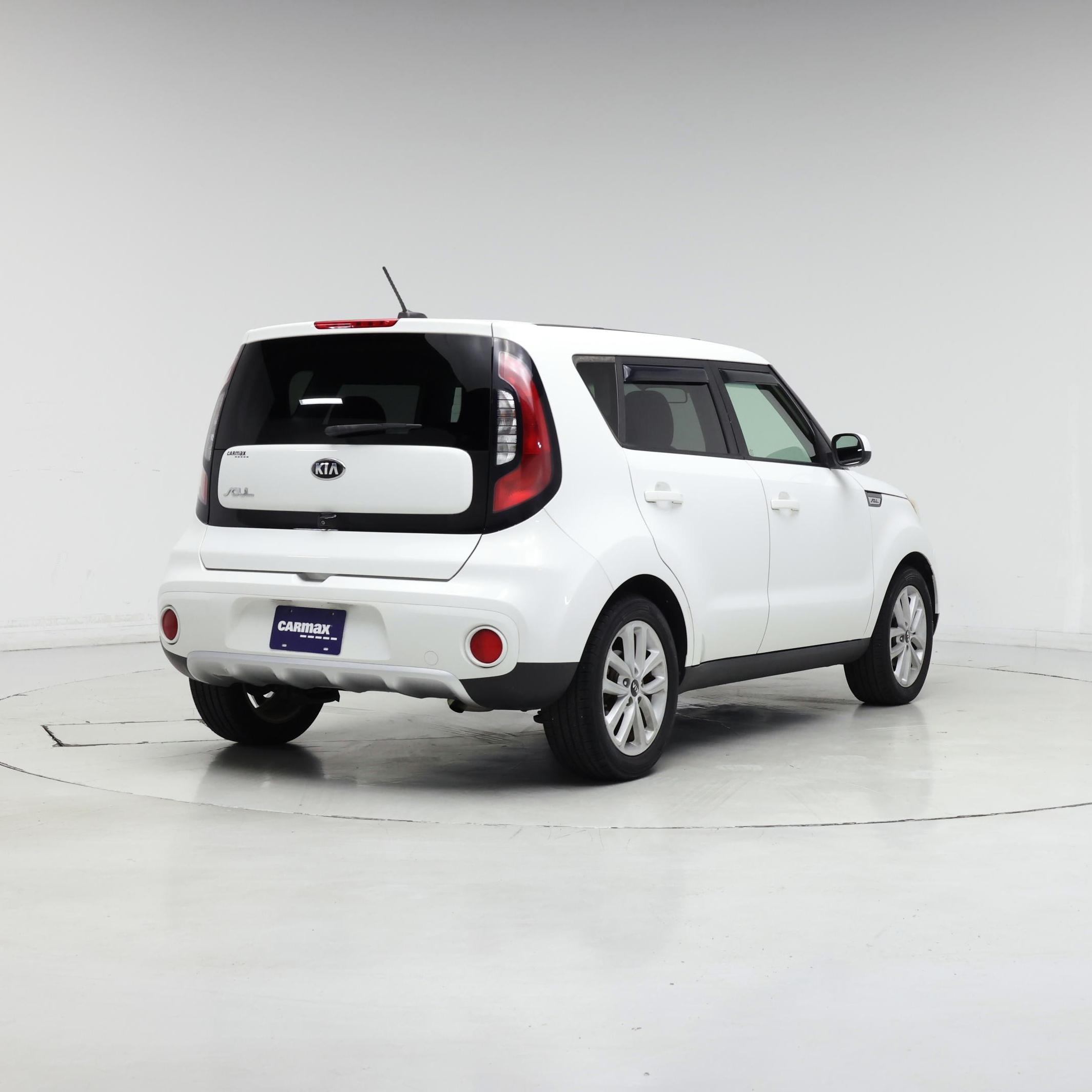 Thumbnail: 2018 Kia Soul - 8