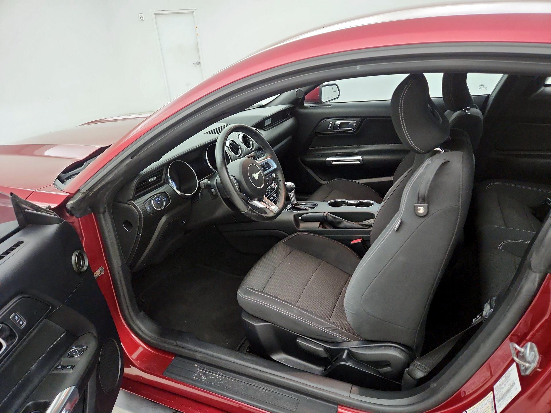 Thumbnail: 2015 Ford Mustang - 9