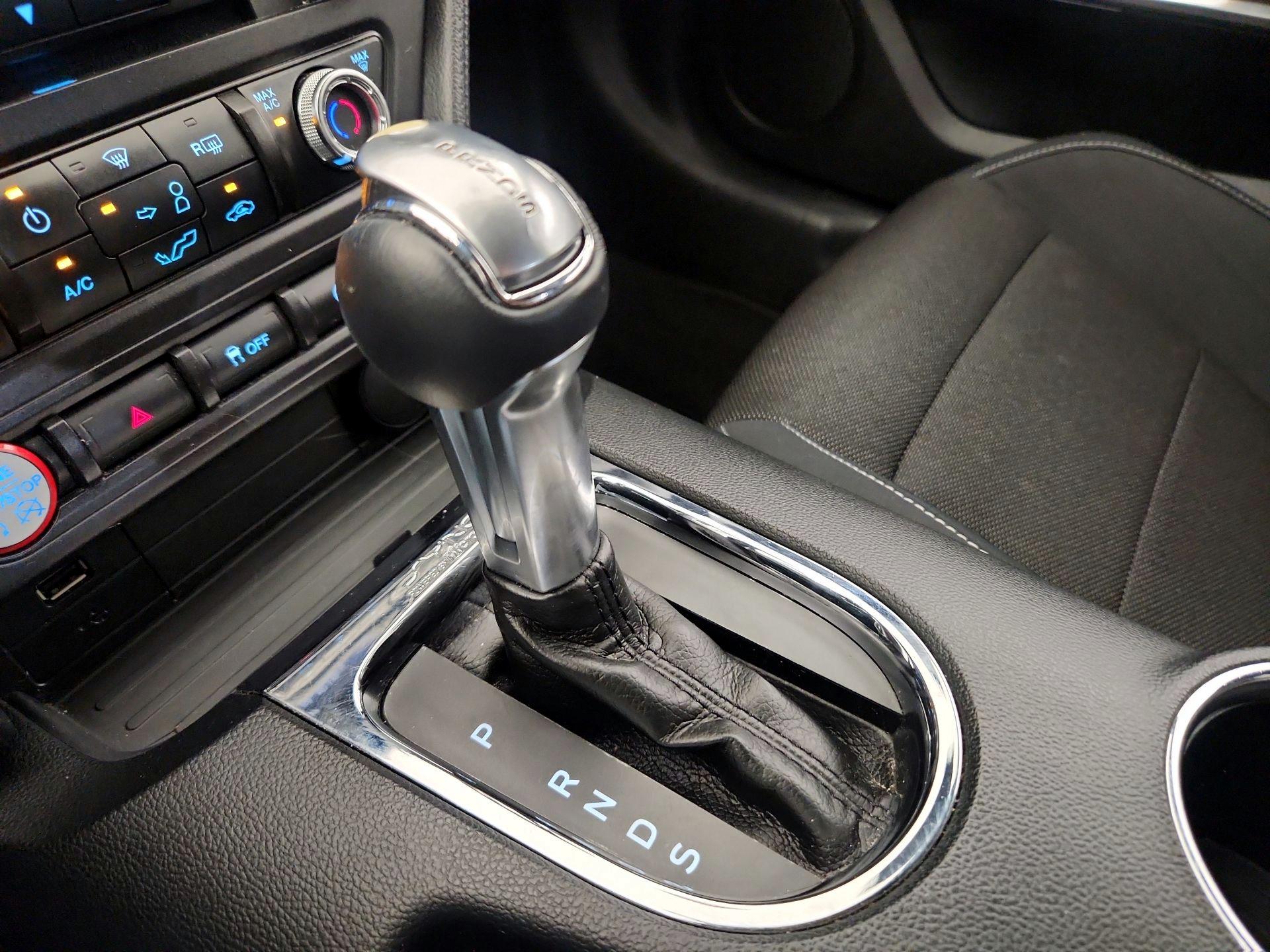Thumbnail: 2015 Ford Mustang - 13