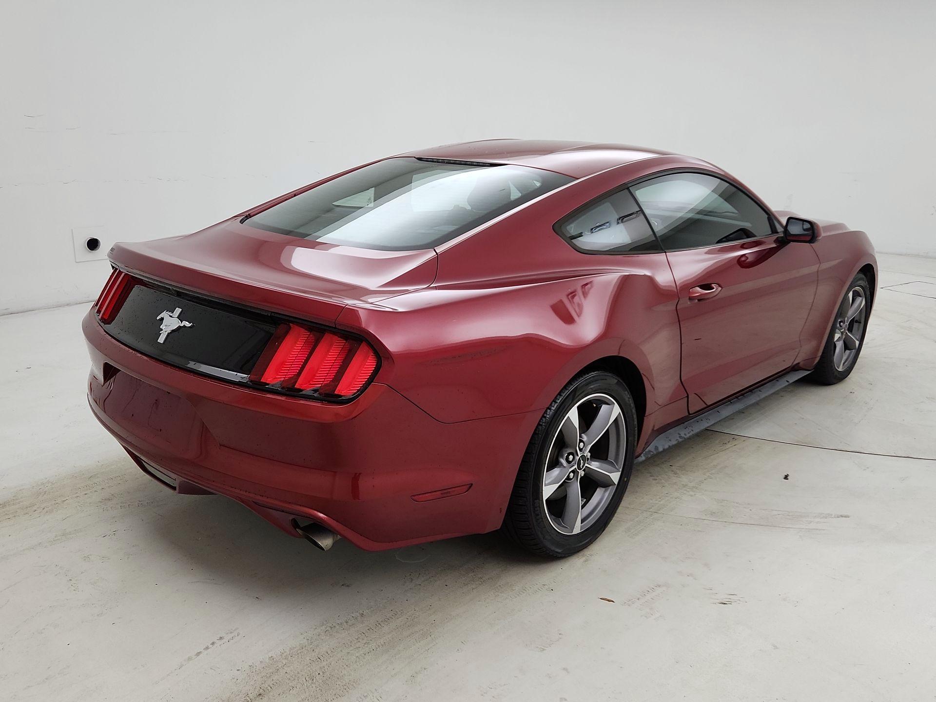 Thumbnail: 2015 Ford Mustang - 5