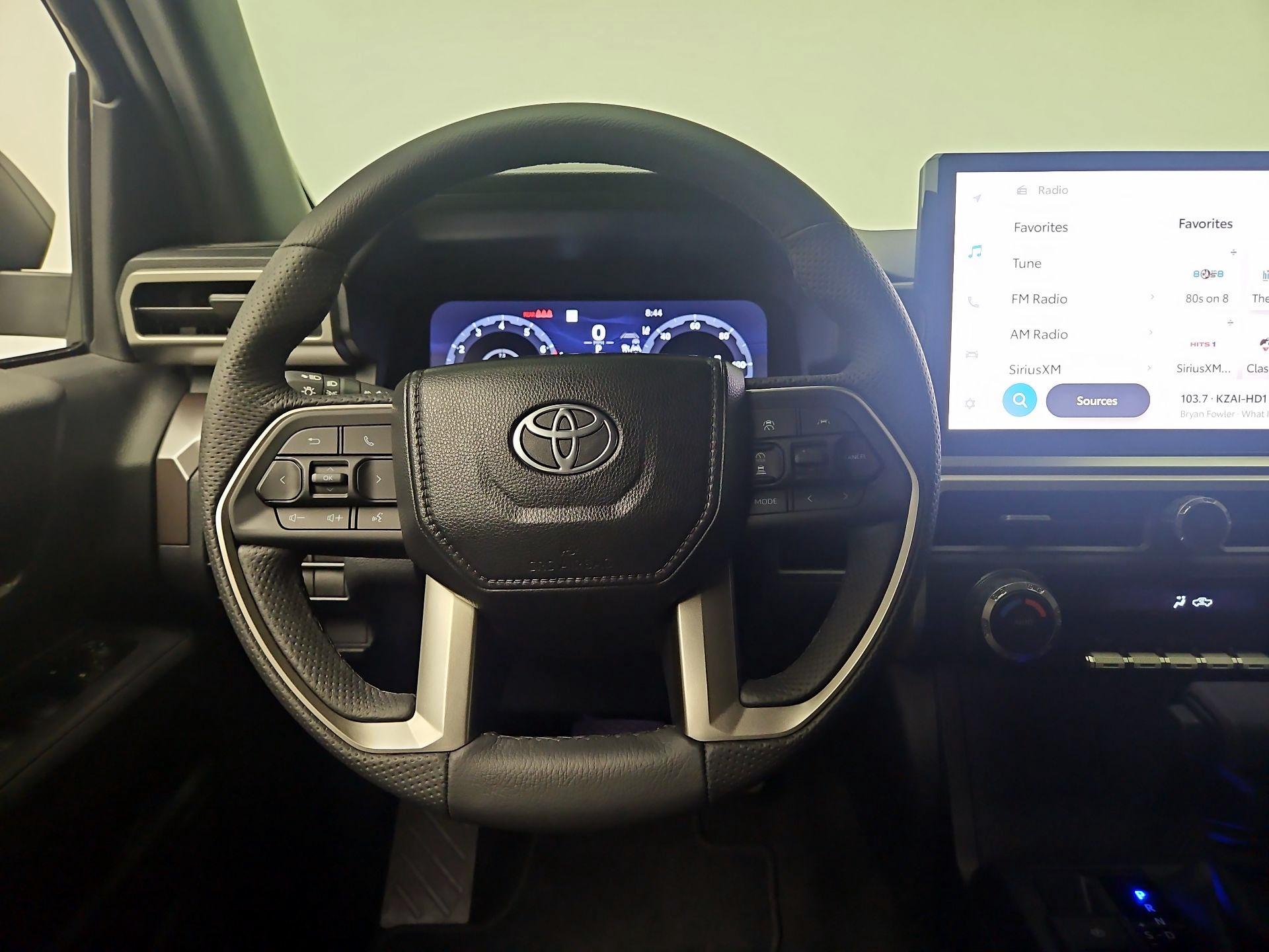 Thumbnail: 2024 Toyota Tacoma - 10