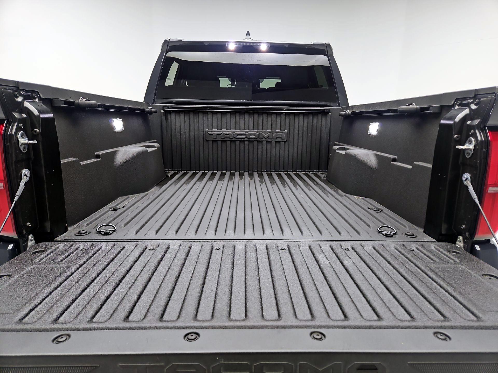 Thumbnail: 2024 Toyota Tacoma - 20