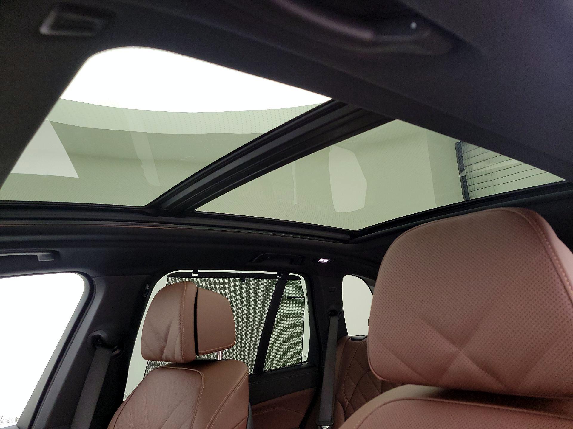 Thumbnail: 2026 BMW X5 - 20