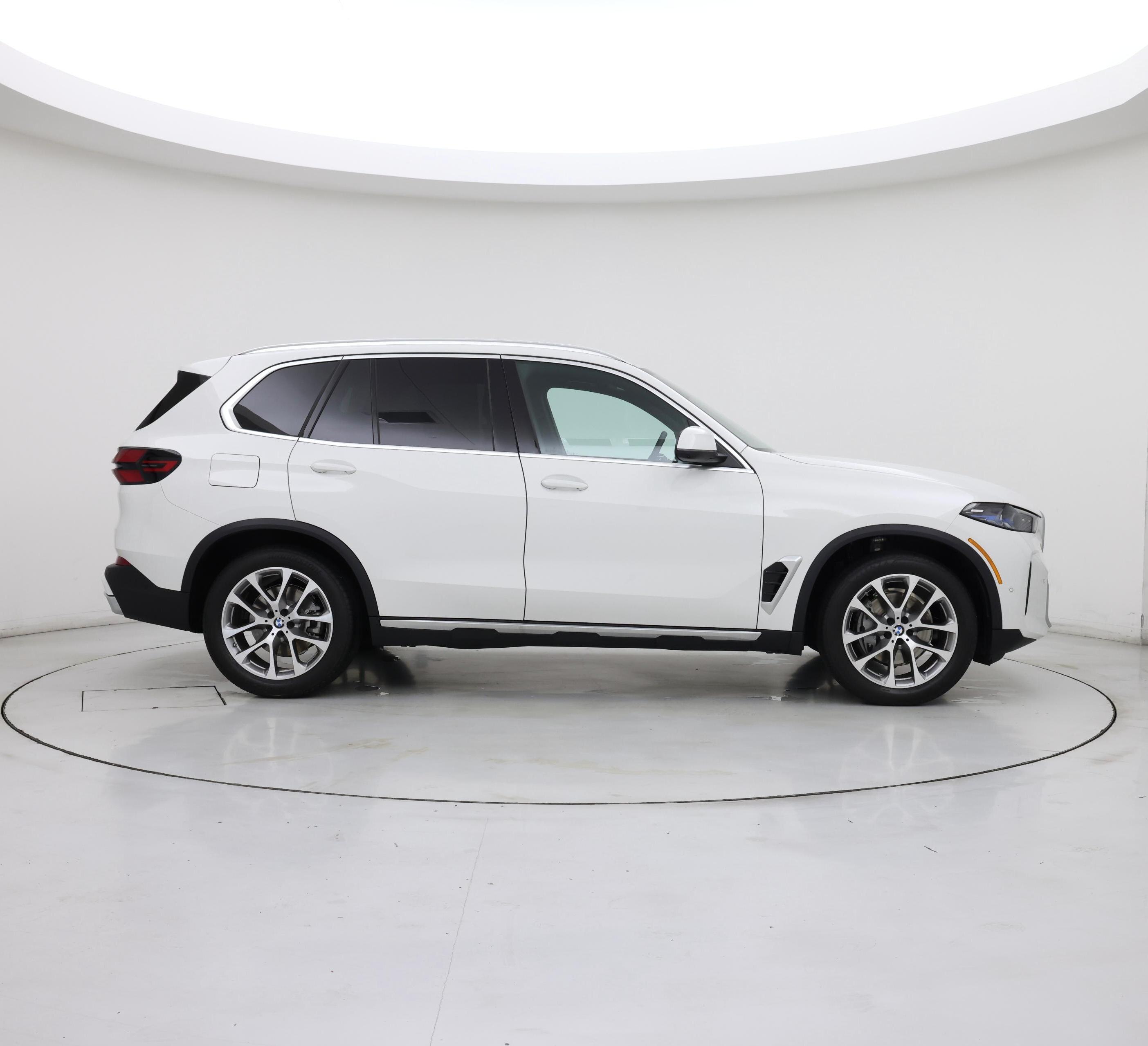 Thumbnail: 2026 BMW X5 - 7