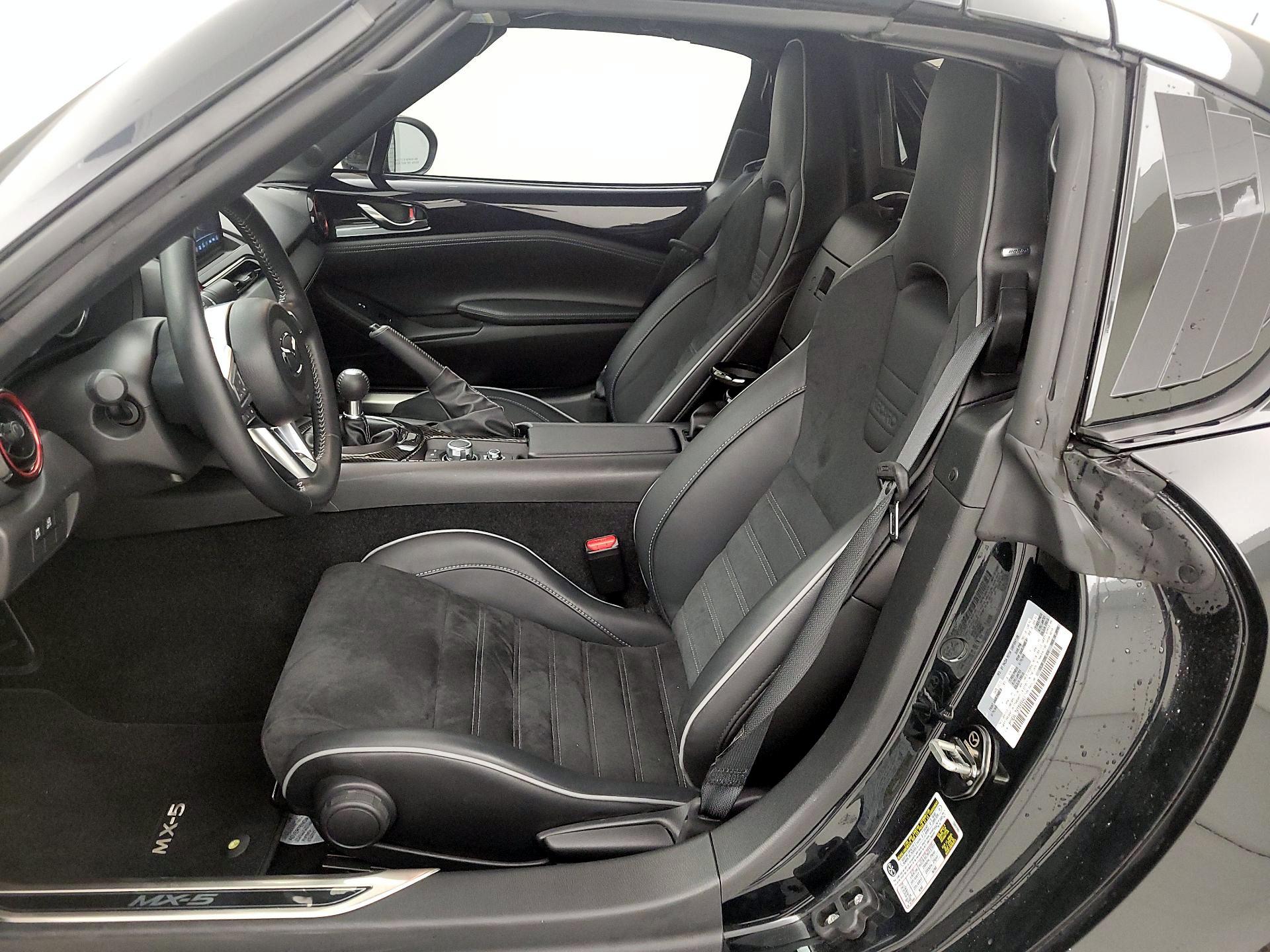 Thumbnail: 2023 Mazda MX-5 Miata - 11