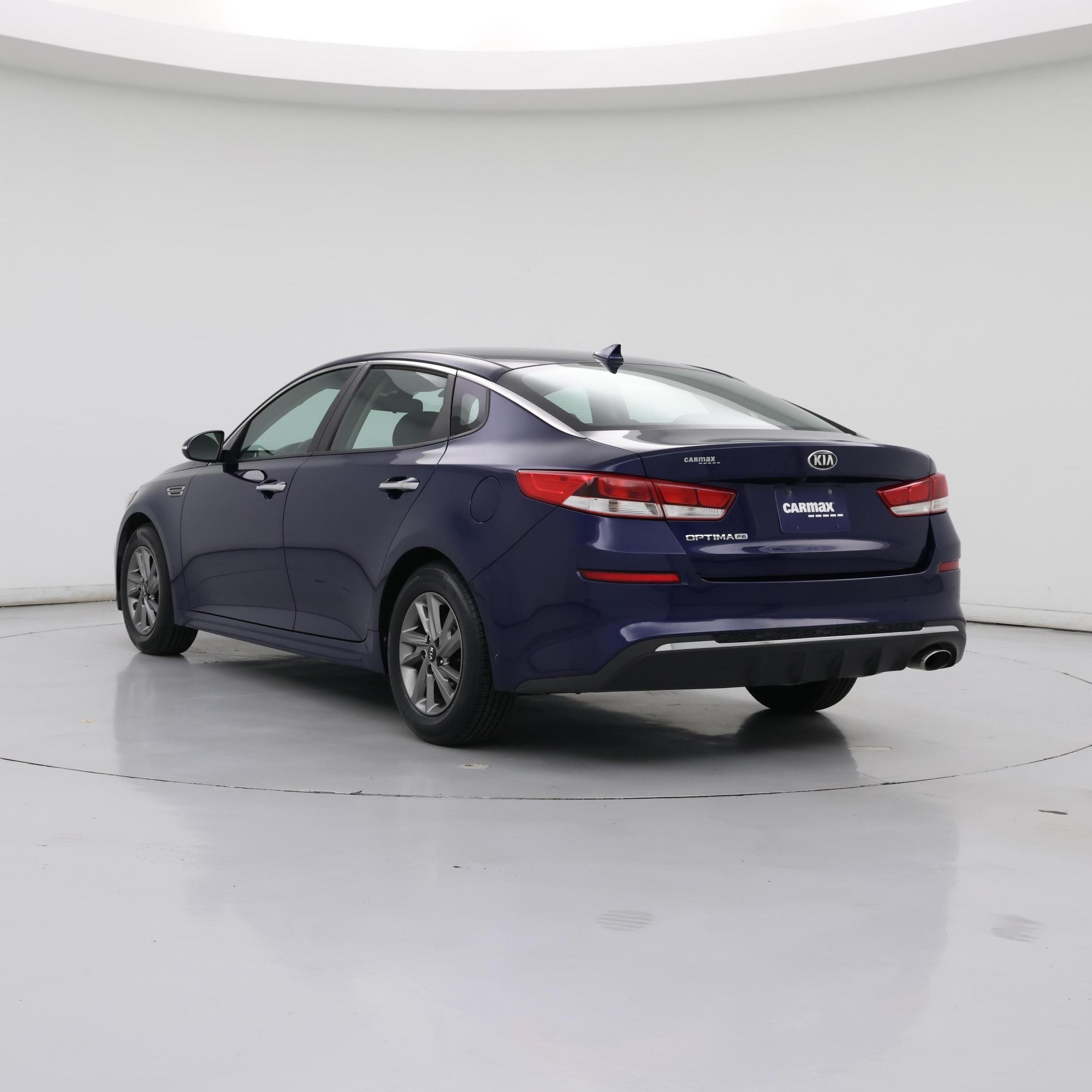 Thumbnail: 2019 Kia Optima - 2