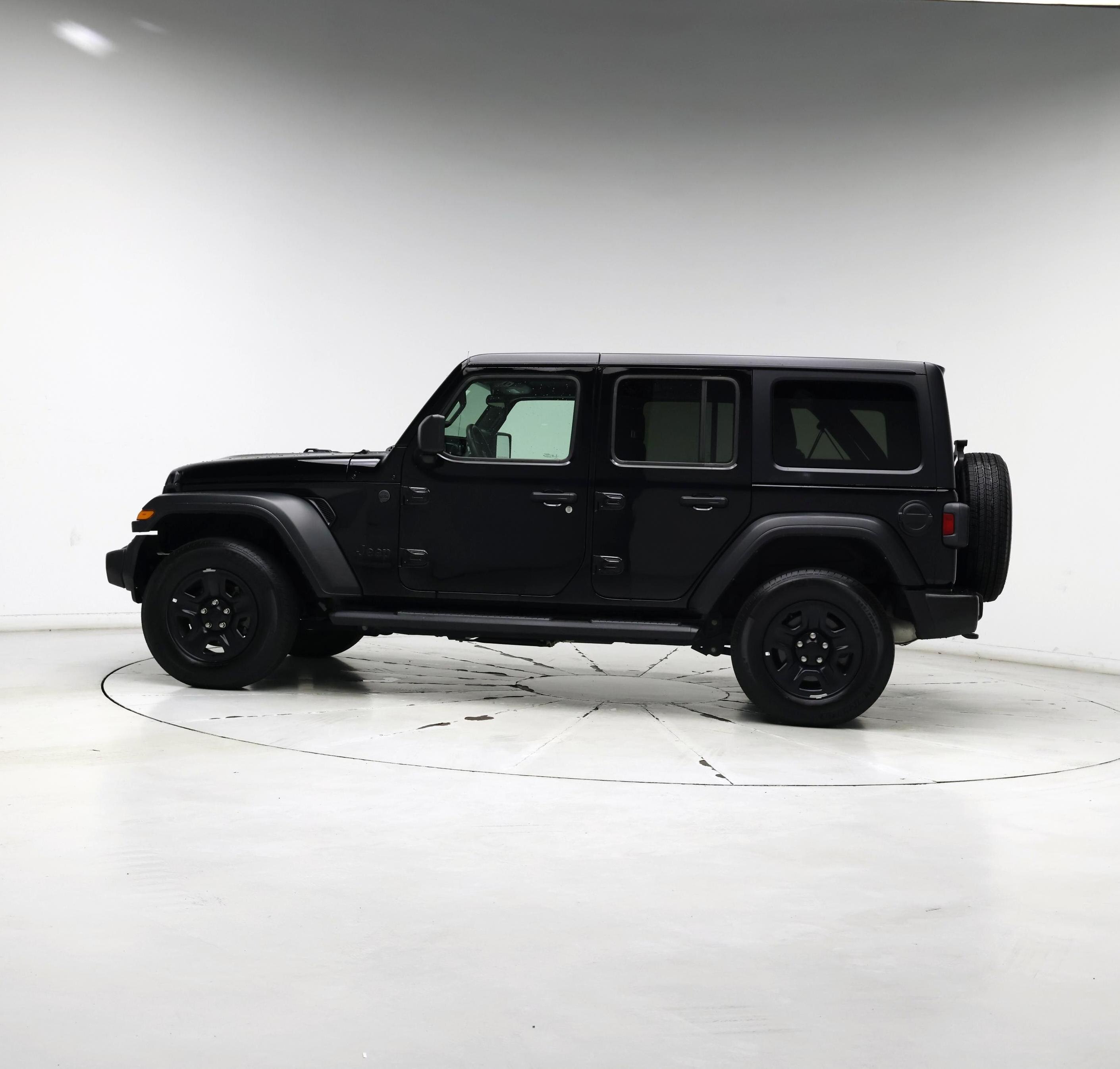 Thumbnail: 2022 Jeep Wrangler - 3