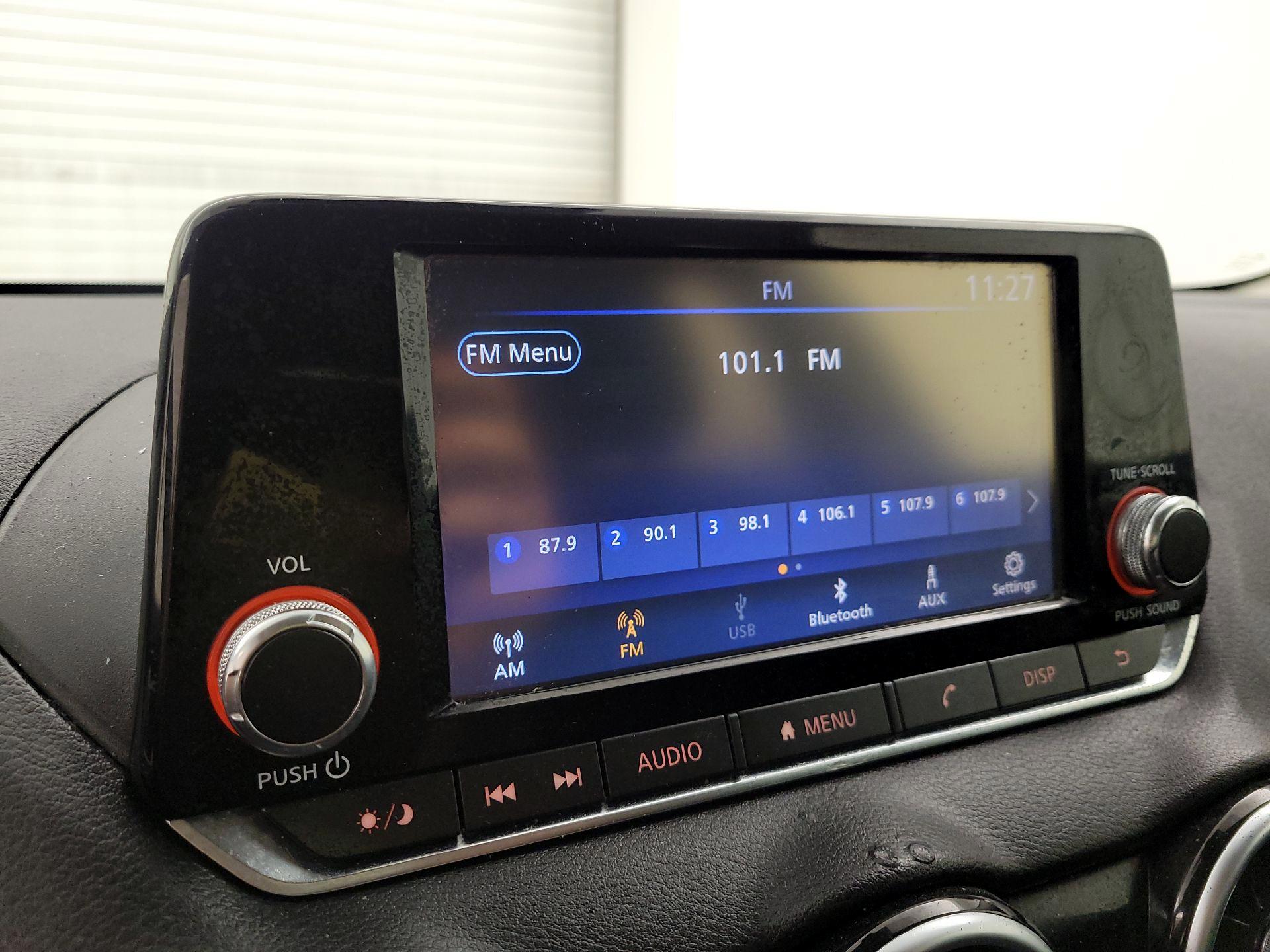 Thumbnail: 2020 Nissan Sentra - 15