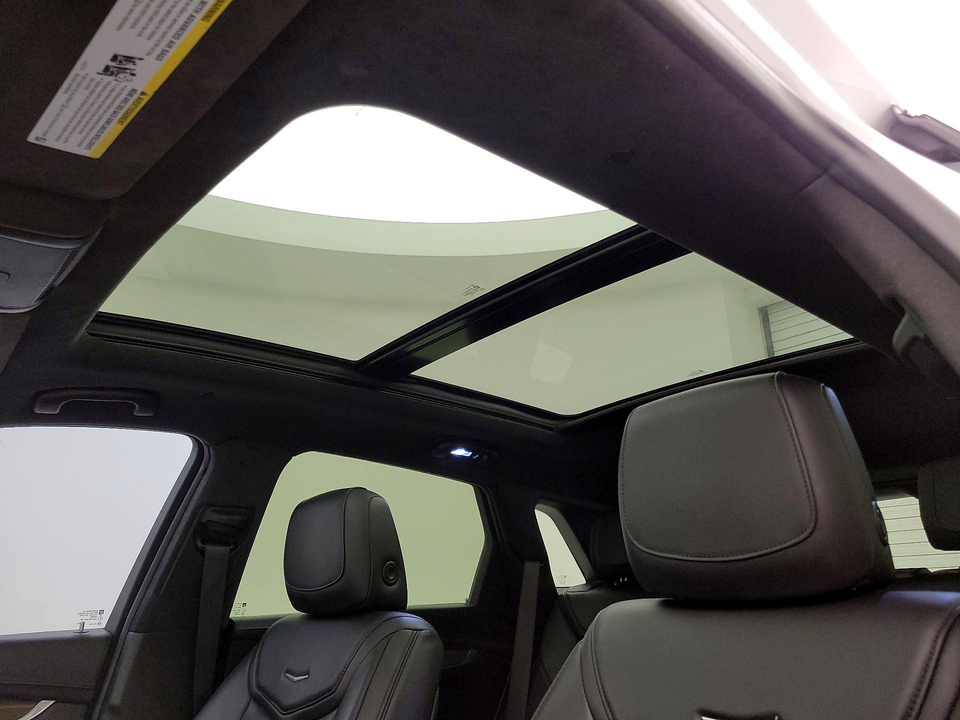 Thumbnail: 2017 Cadillac XT5 - 20