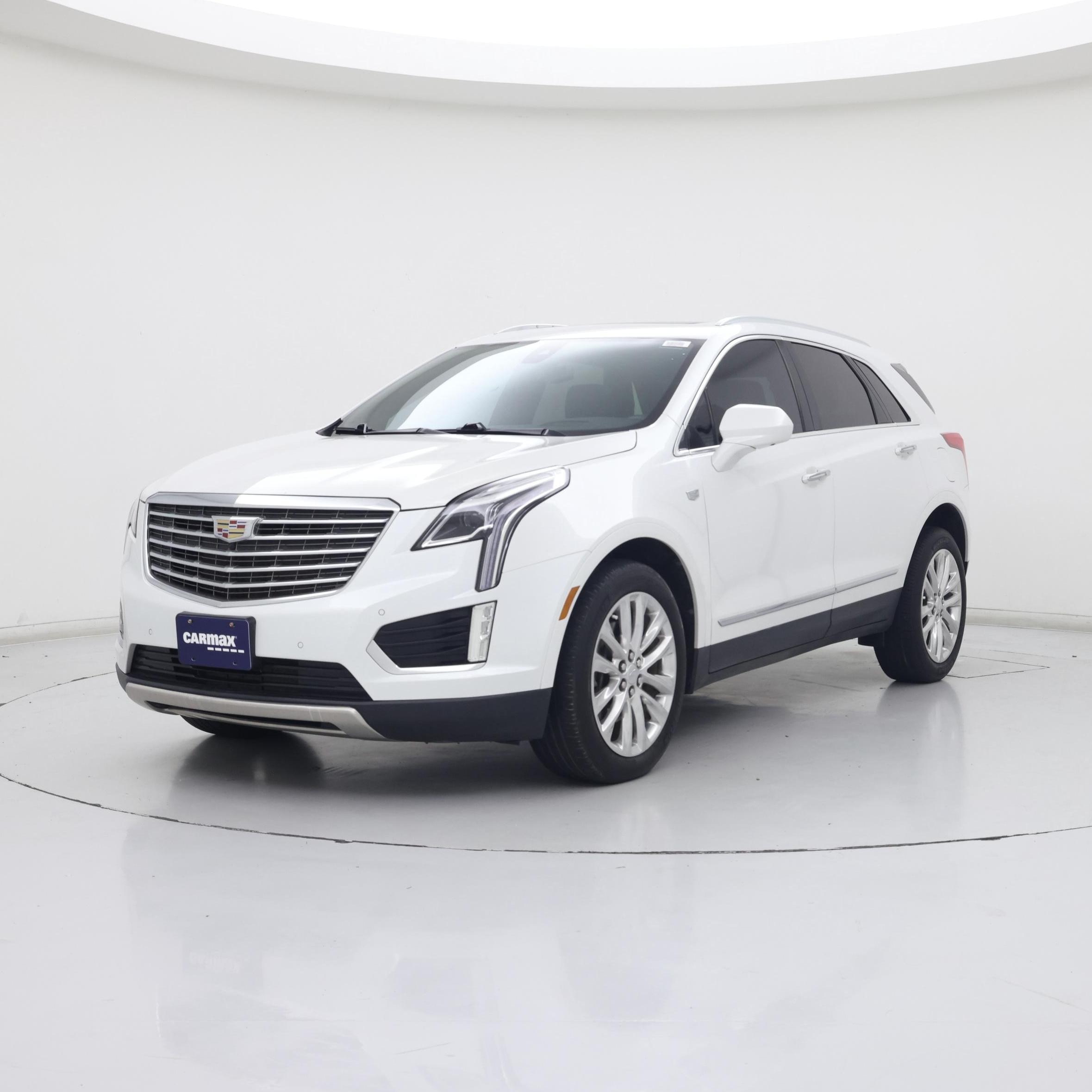 Thumbnail: 2017 Cadillac XT5 - 4