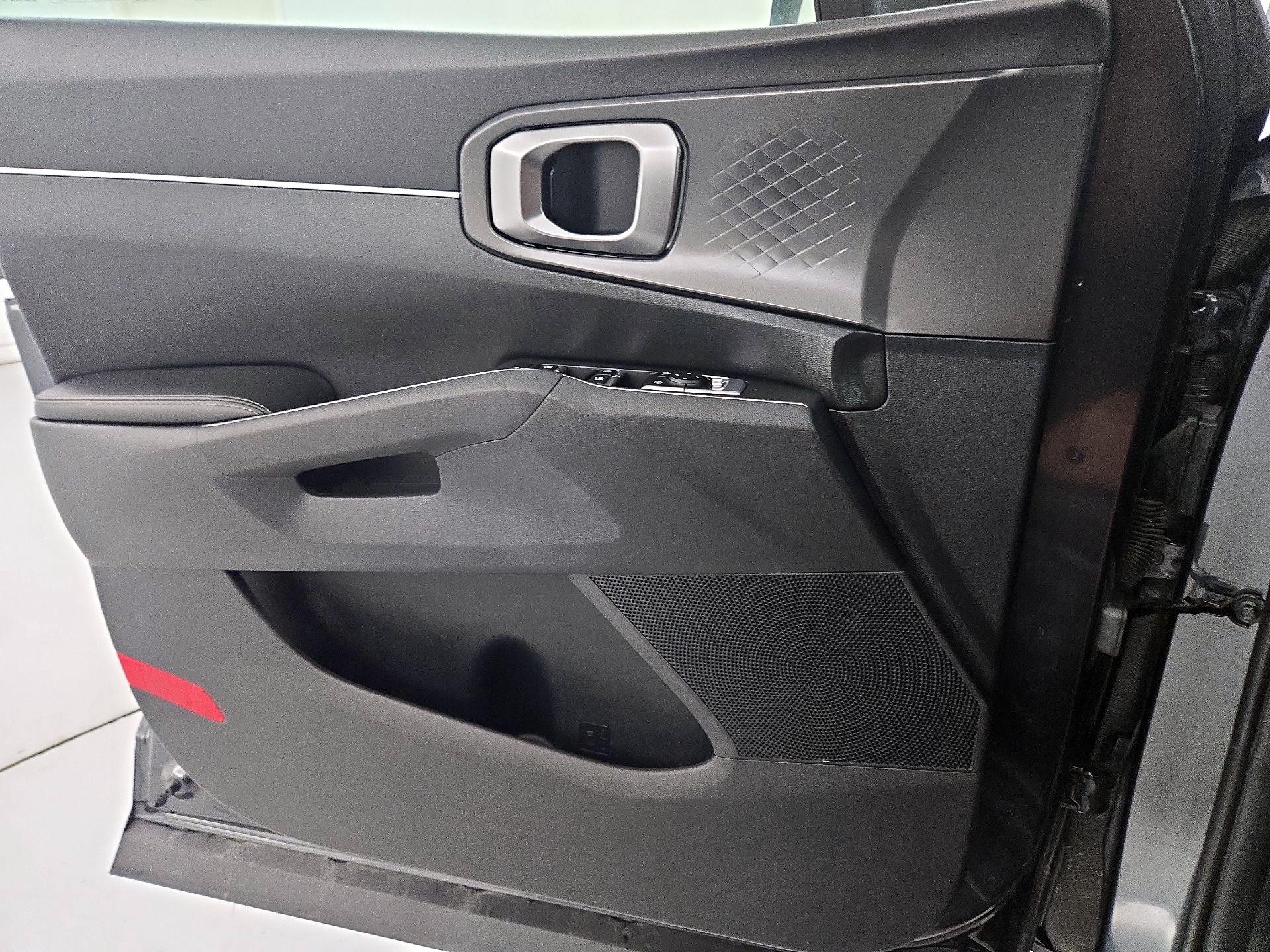 Thumbnail: 2024 Kia Sorento - 12