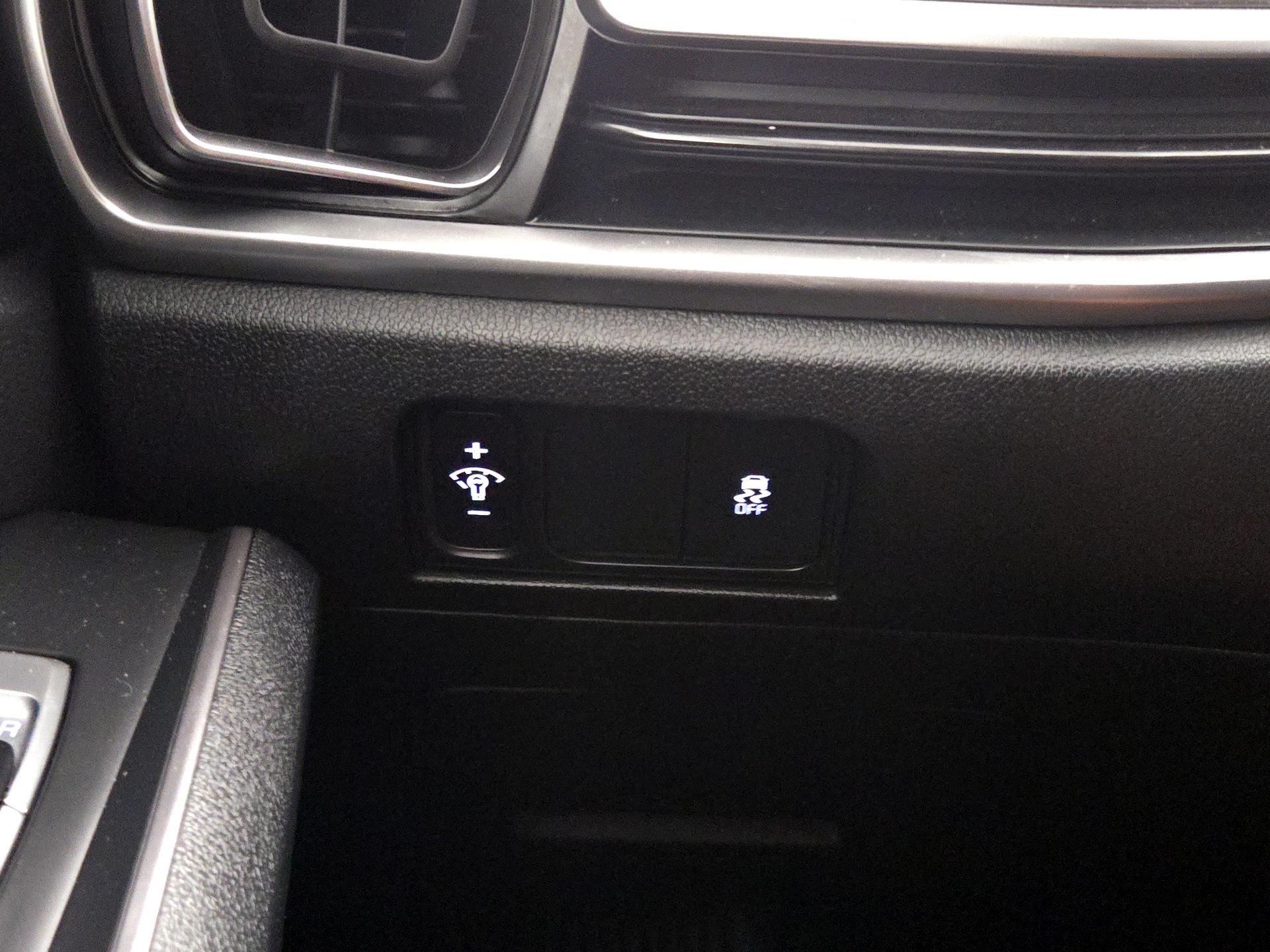 Thumbnail: 2024 Kia Sorento - 13